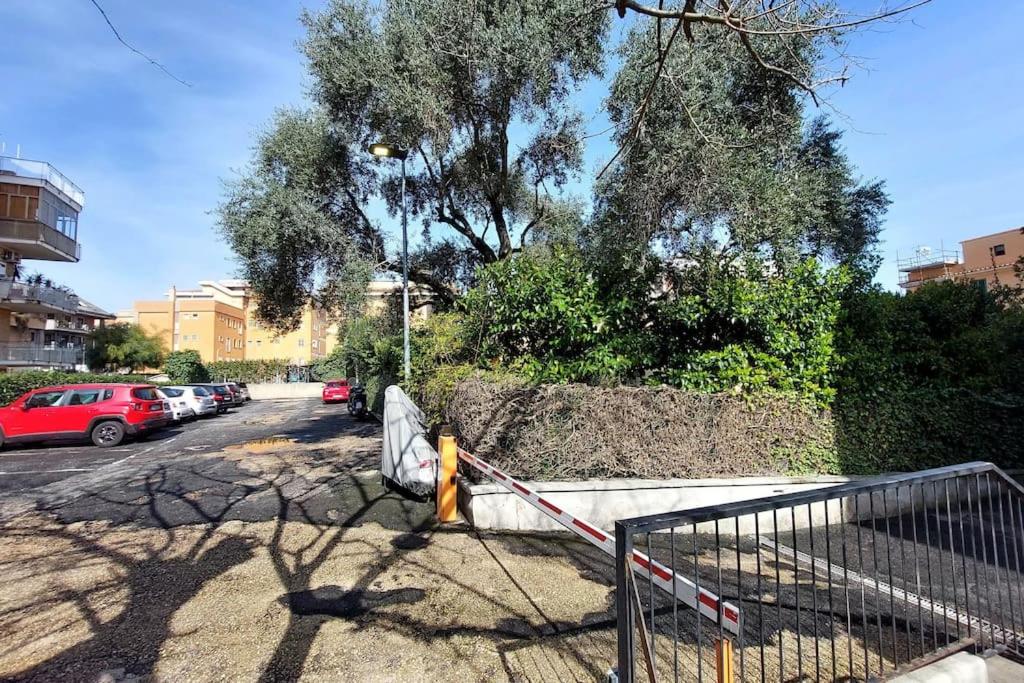 Vatican apartment with parking
