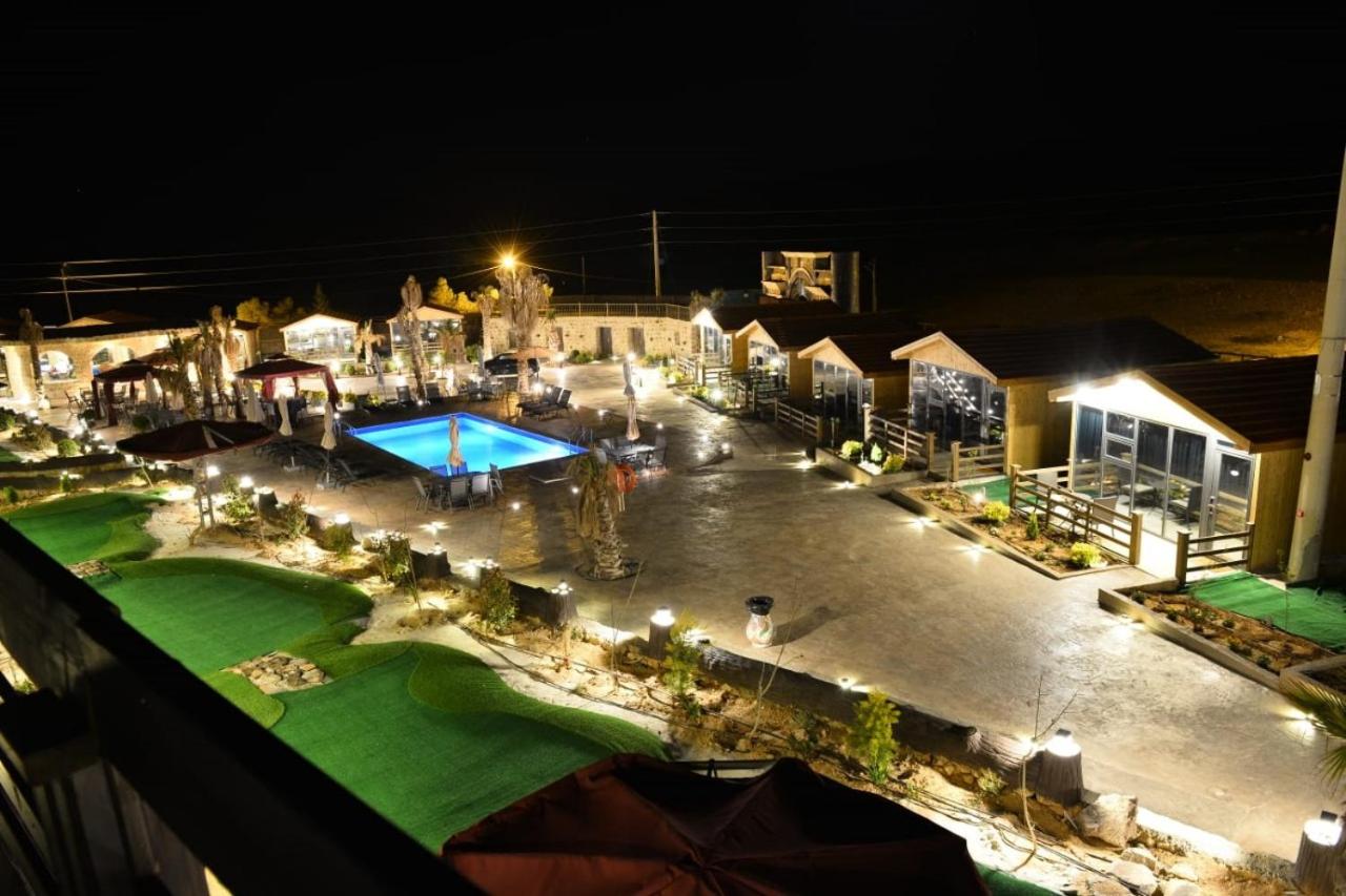 Golden Hotel By Trend