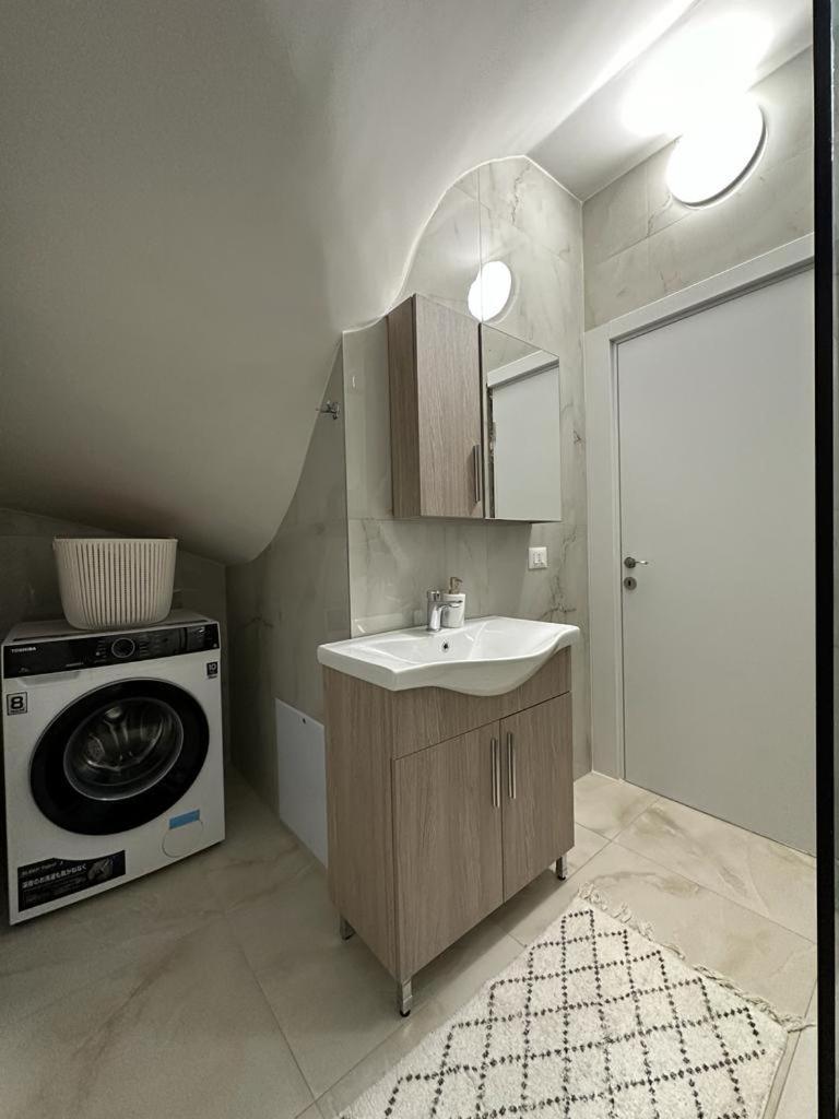 classy apartment Loui 1 Durres photo 2