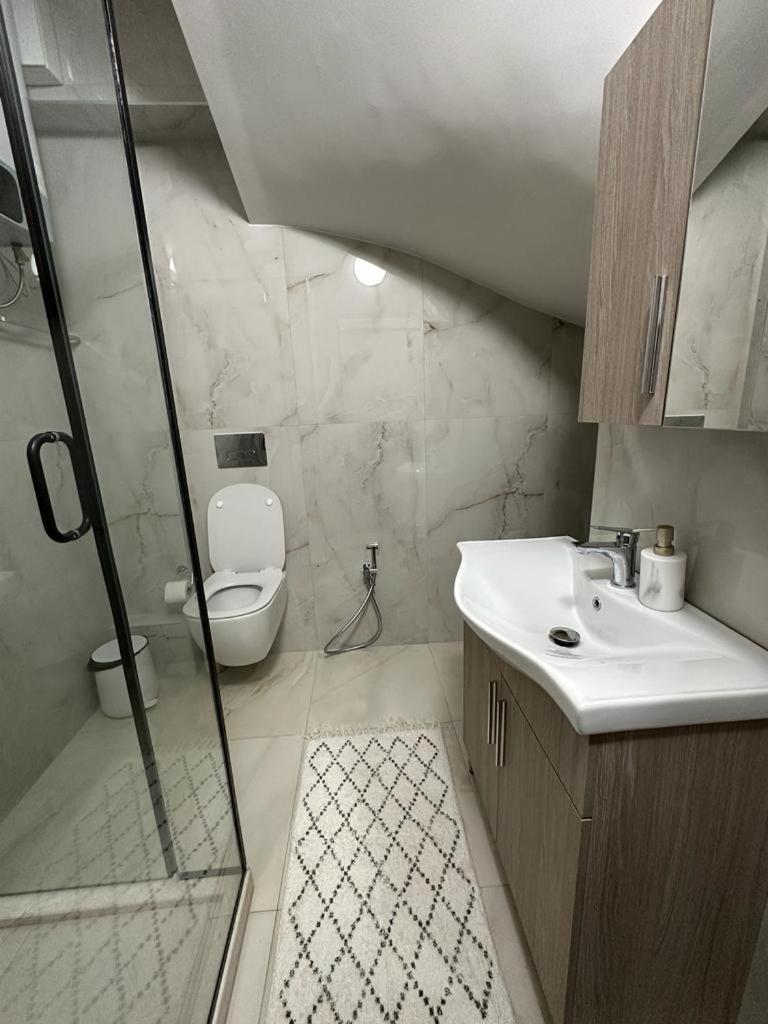classy apartment Loui 1 Durres