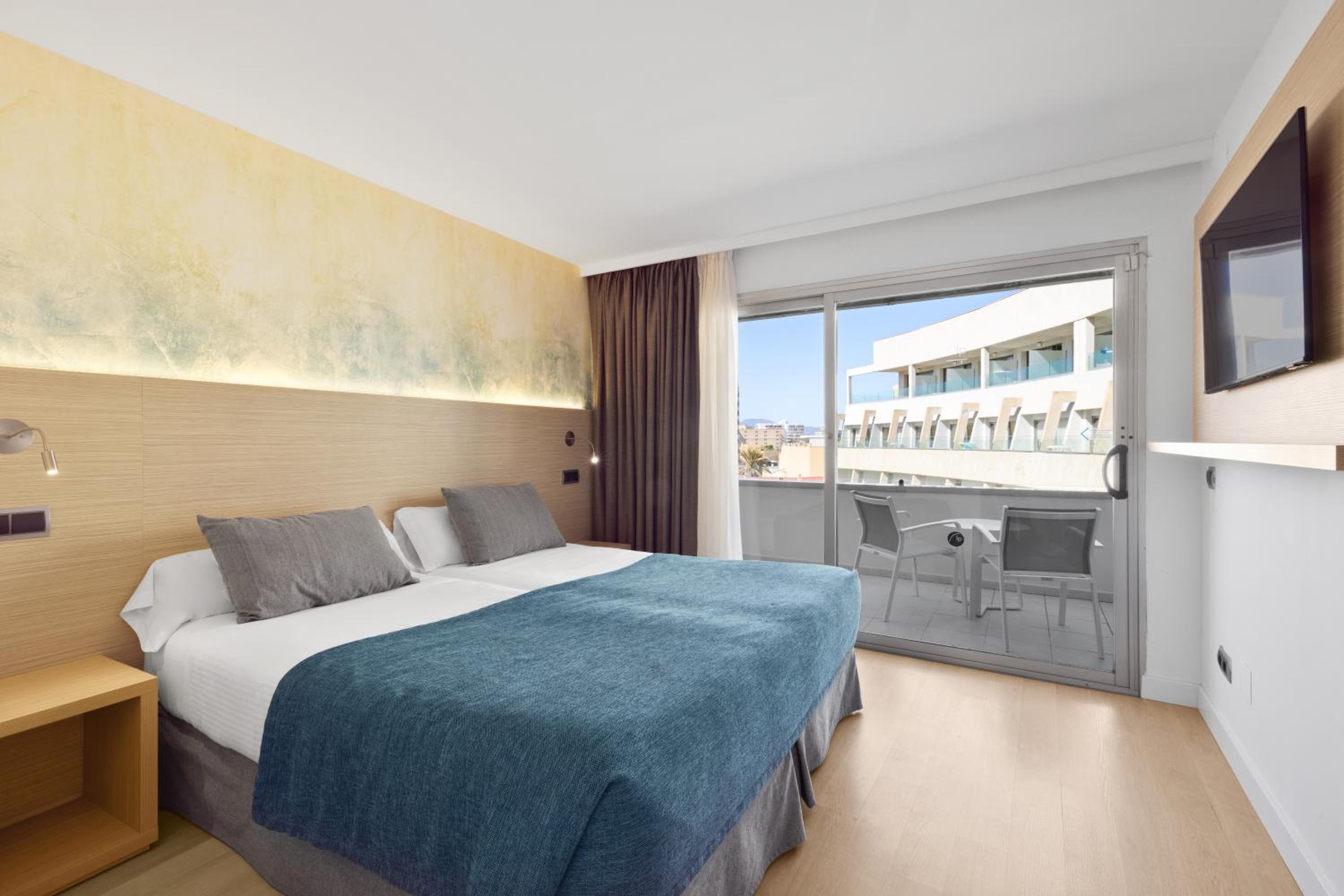 Playa de Palma Vacations - Aparthotel Fontanellas Playa - Property Image 14