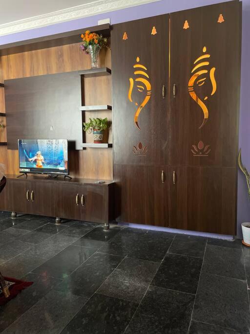 Om Sai Nilayam Guest house