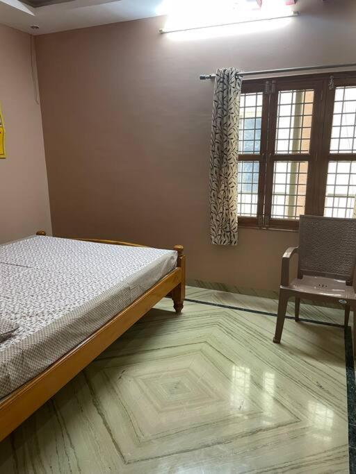 Om Sai Nilayam Guest house