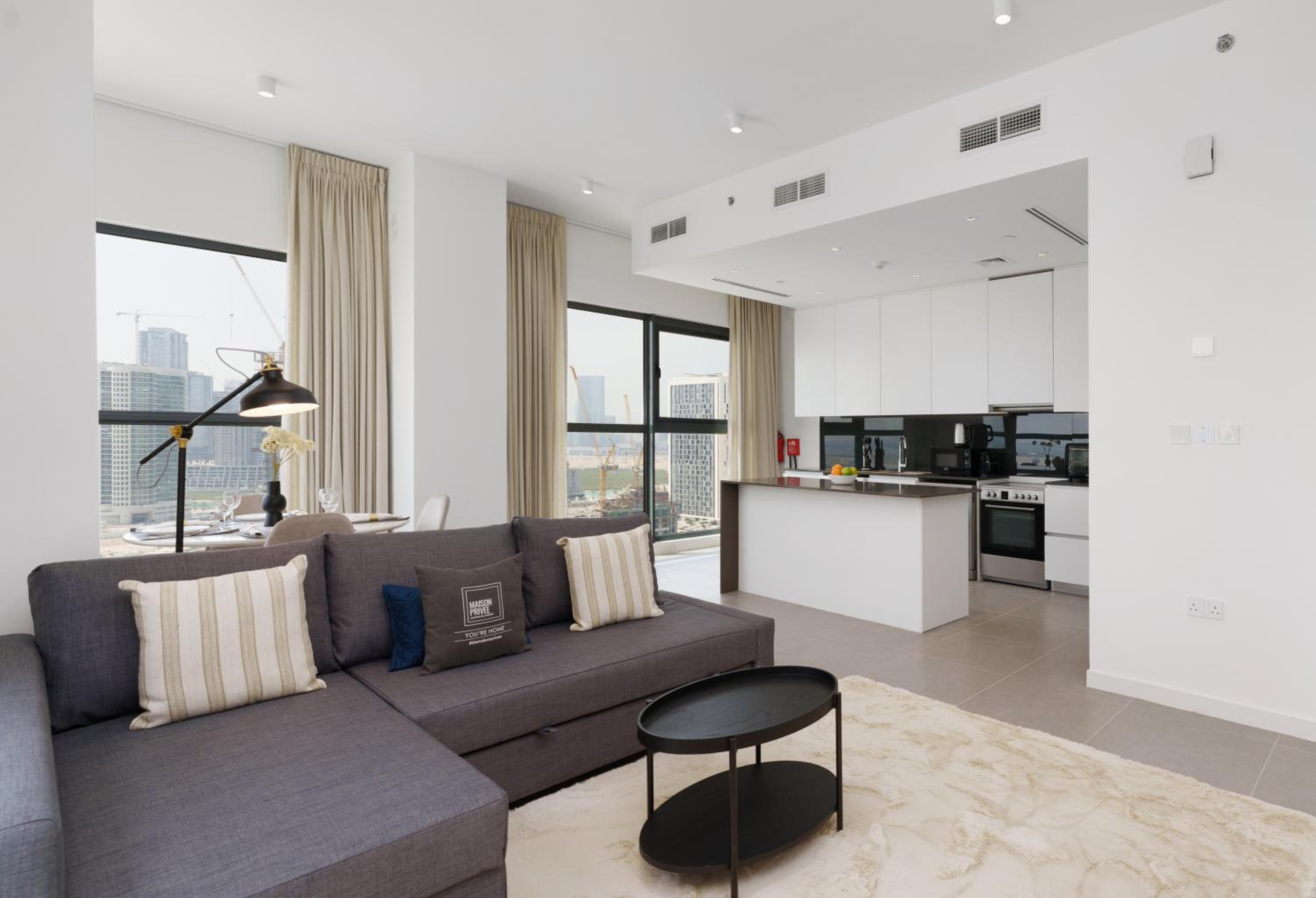 Maison Privee - Modern & Panoramic Sea View Apt on Al Reem Island