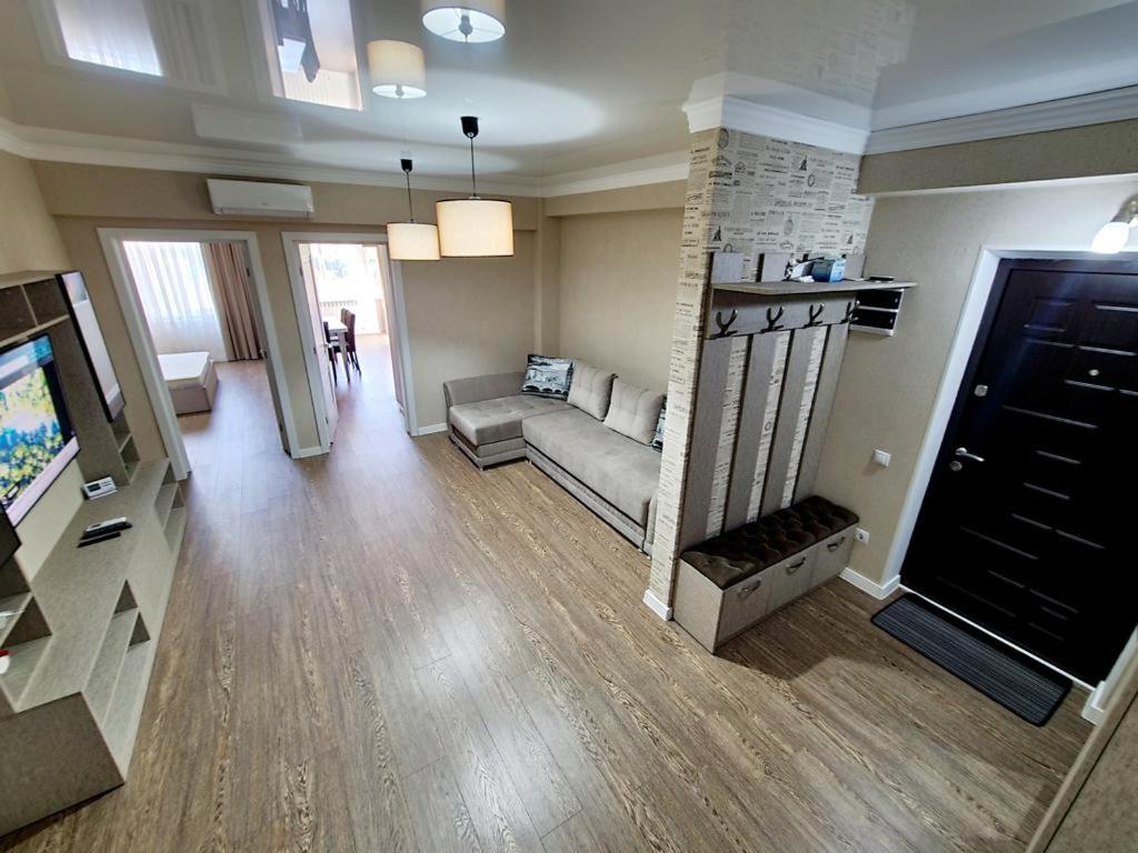 Family Apartments-Hristo Botev Residence