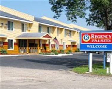 Regency Inn & Suites Faribault