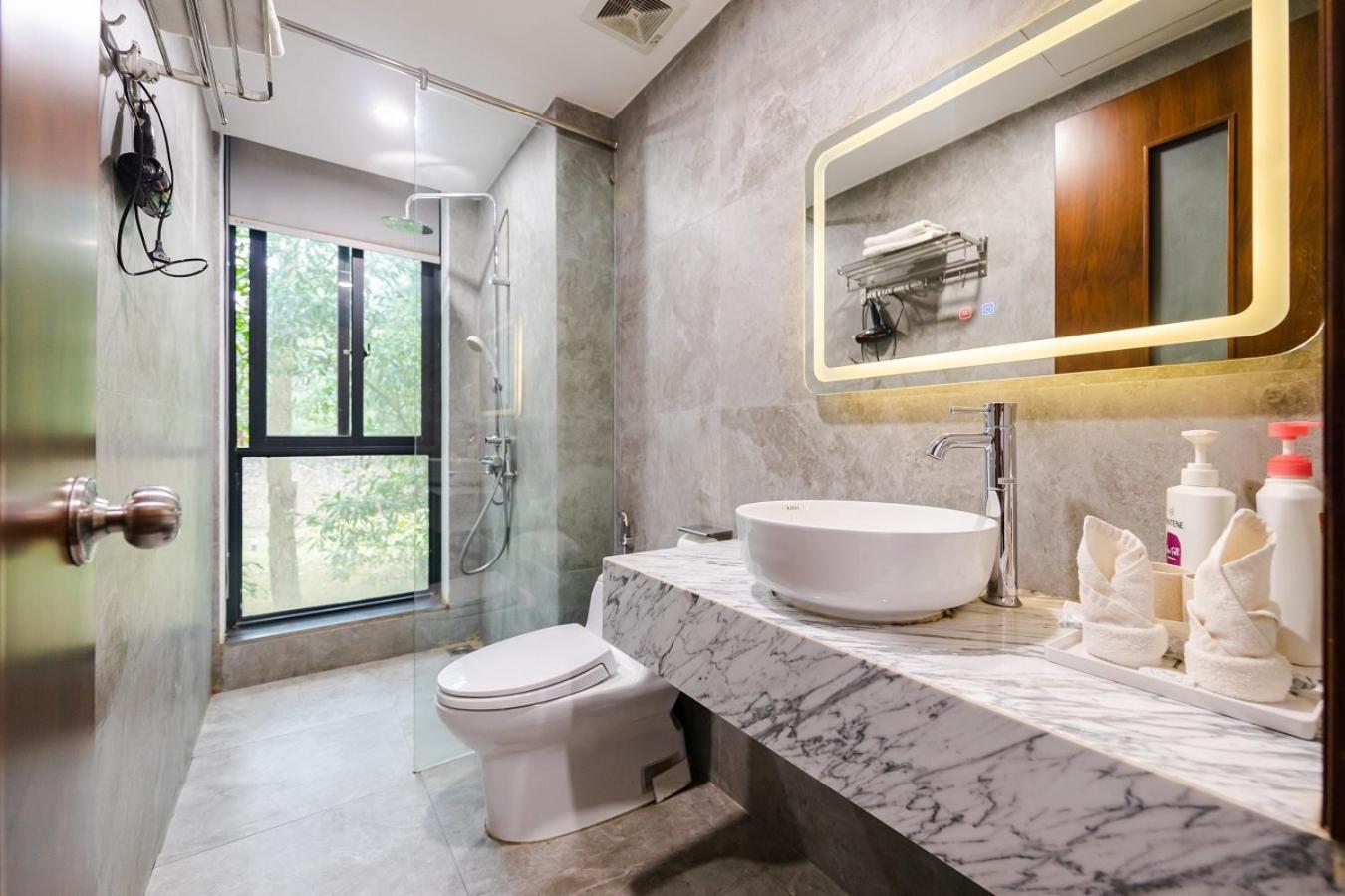 Photo 84