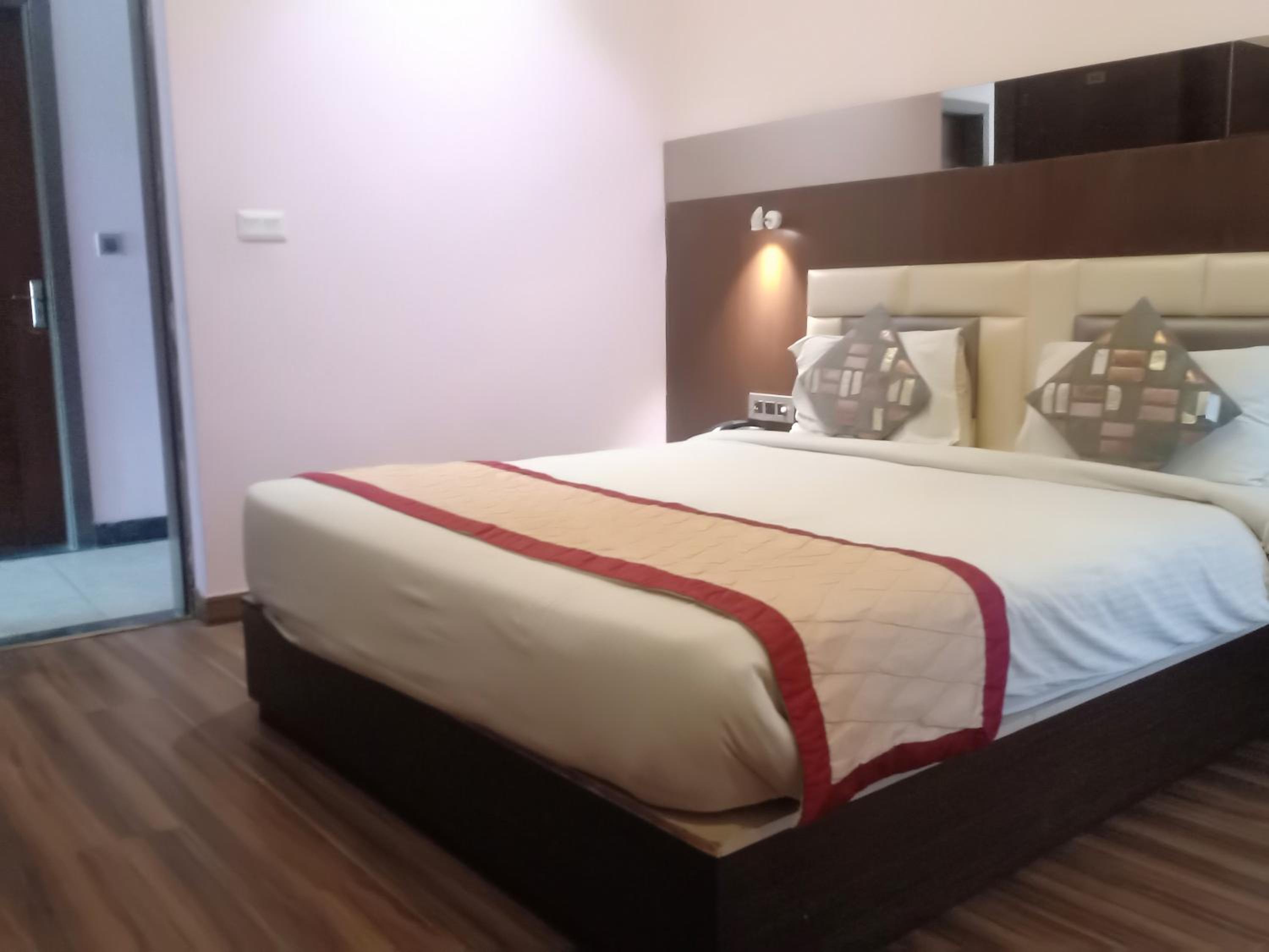 Hotel Rudra Vilas