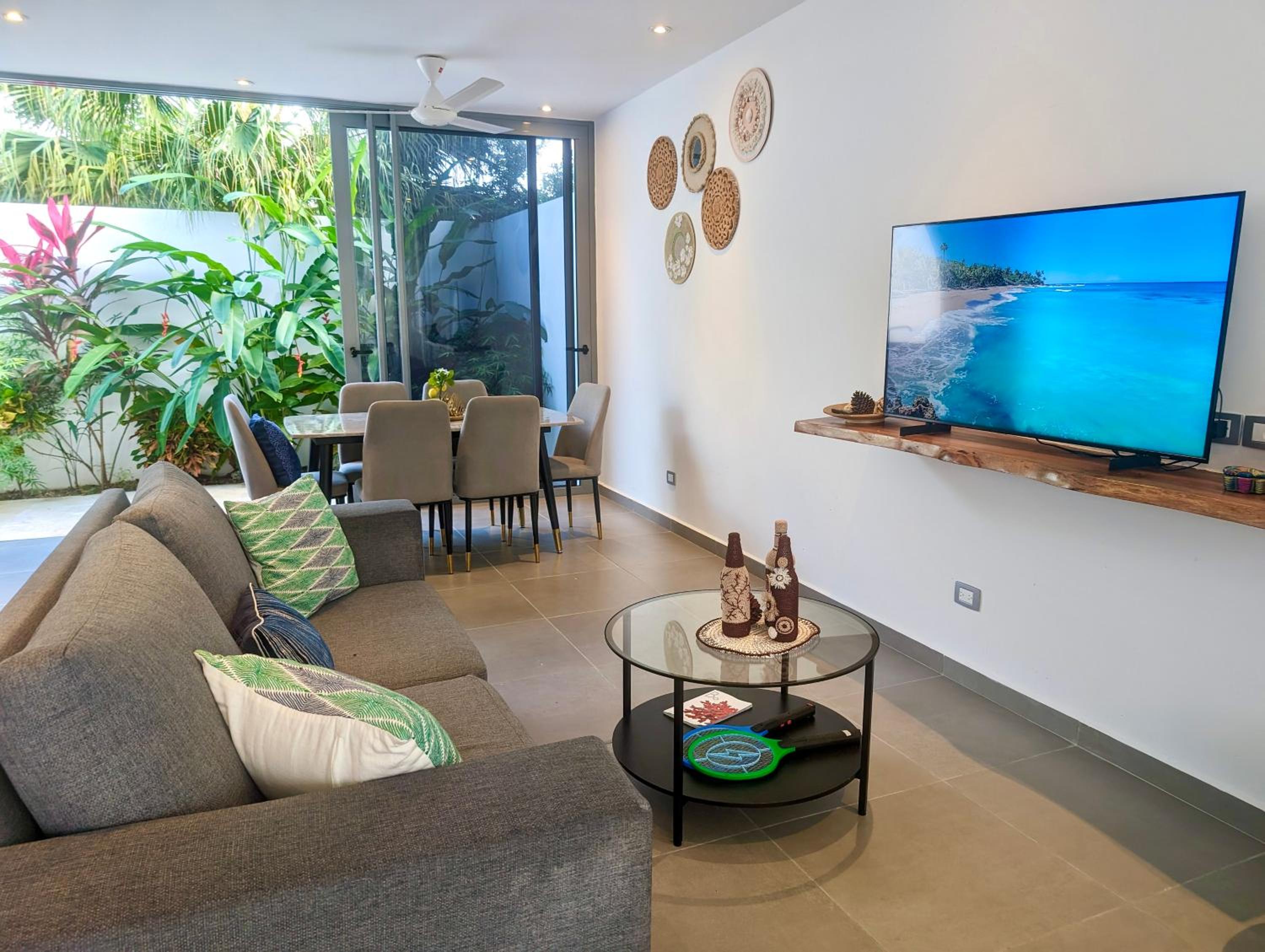 Modern Villa 1 min from Beach view 5