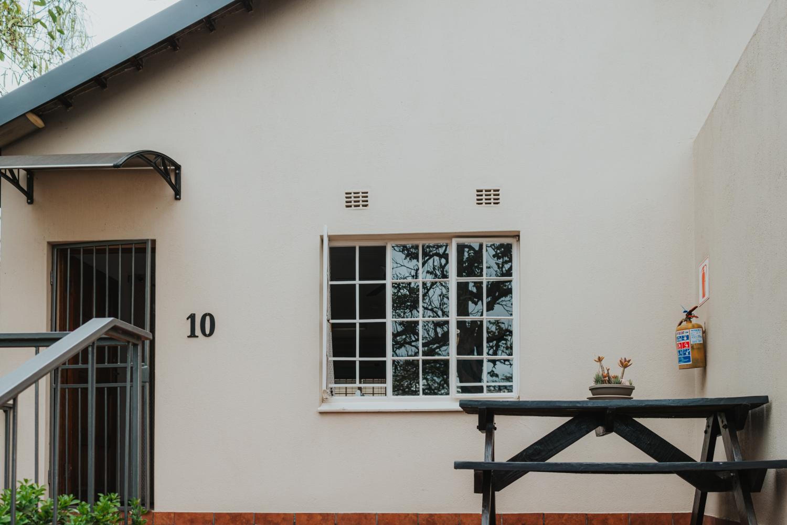 Hadens Guesthouse
