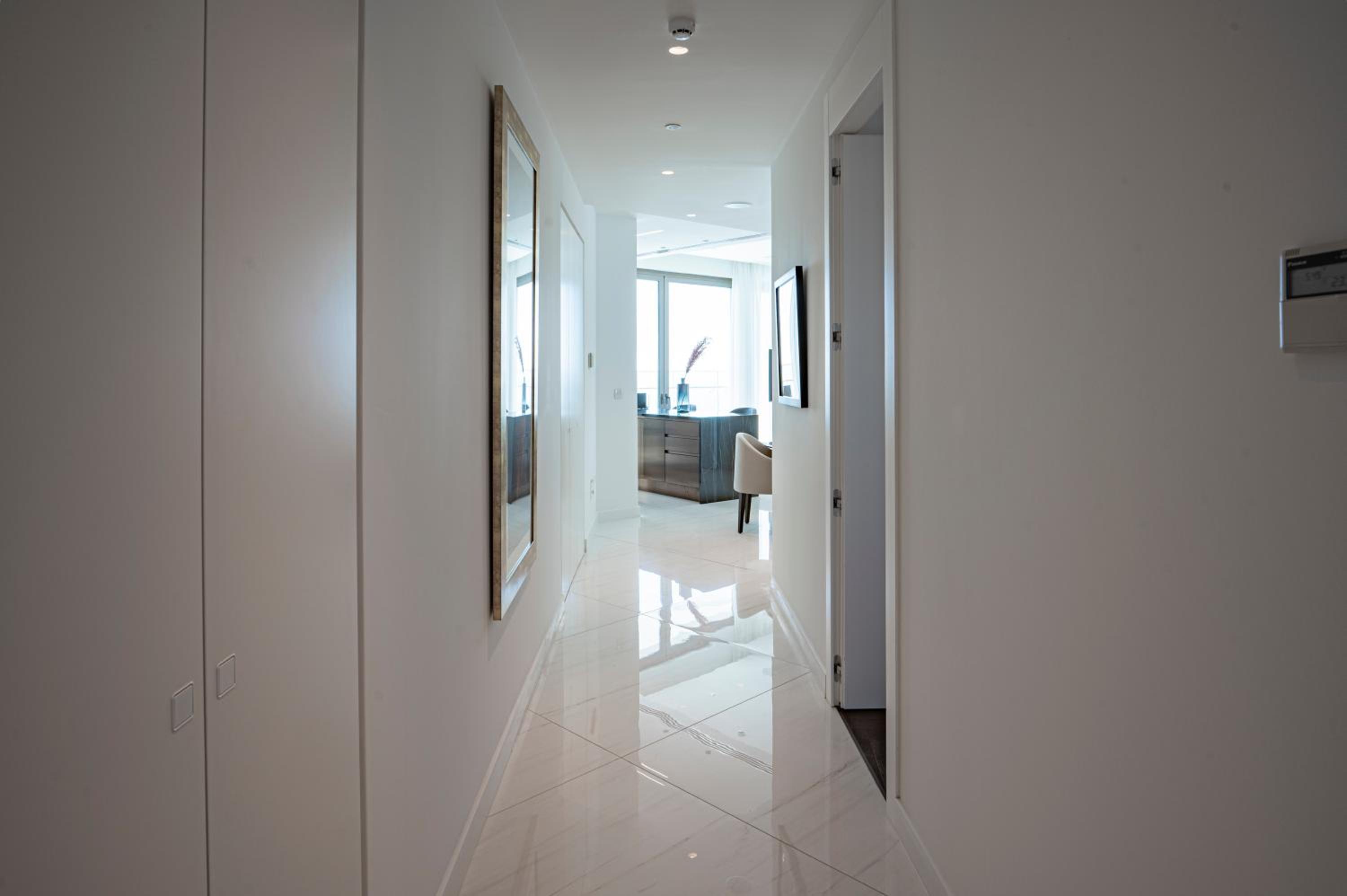 Del Mar Beachfront 3 Bedroom 'C' Residence