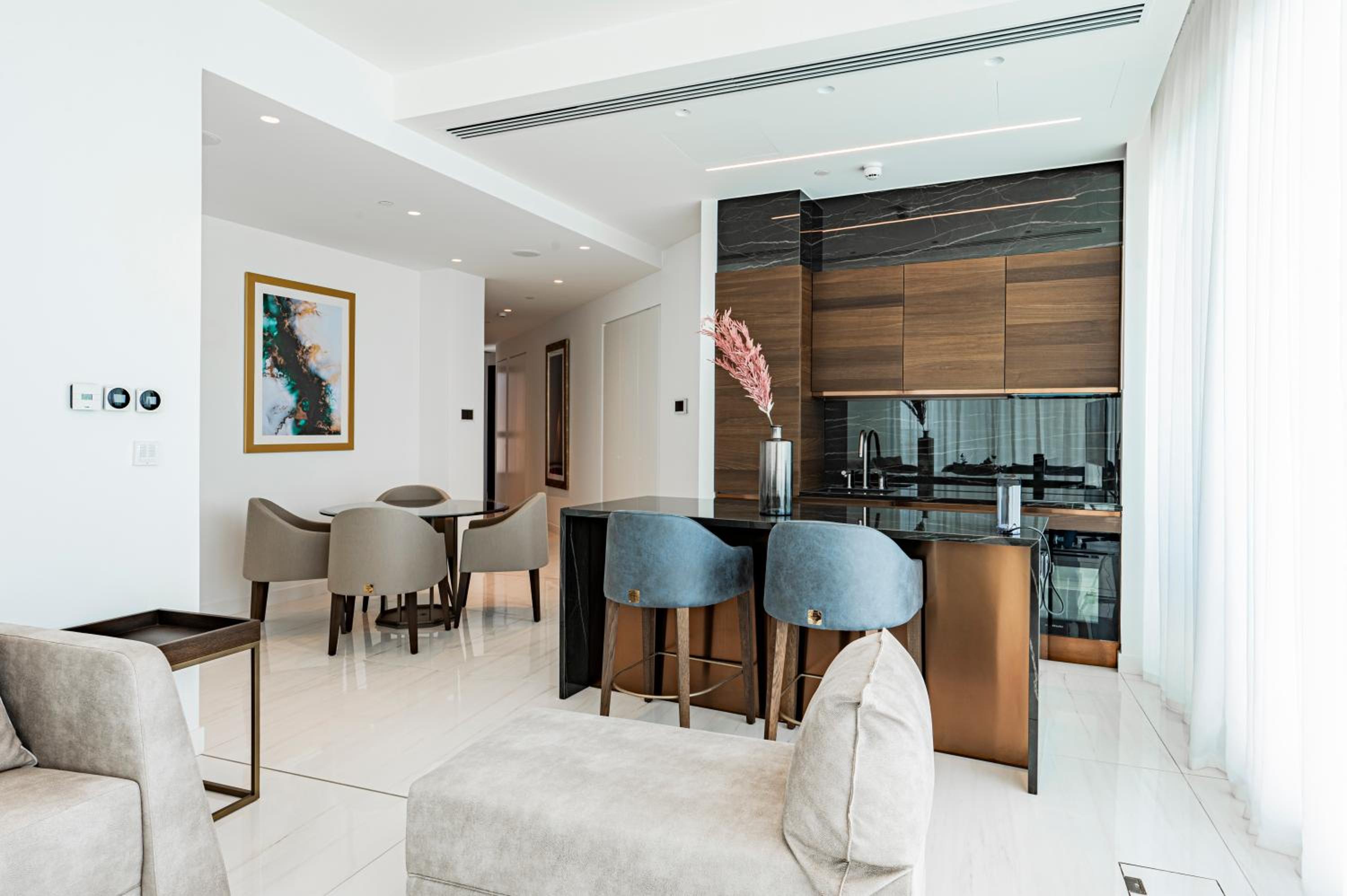 Del Mar Beachfront 3 Bedroom 'C' Residence