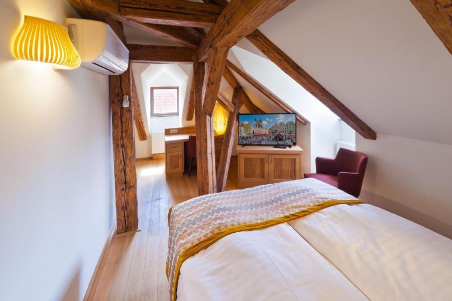 Havelska Old Town Residence