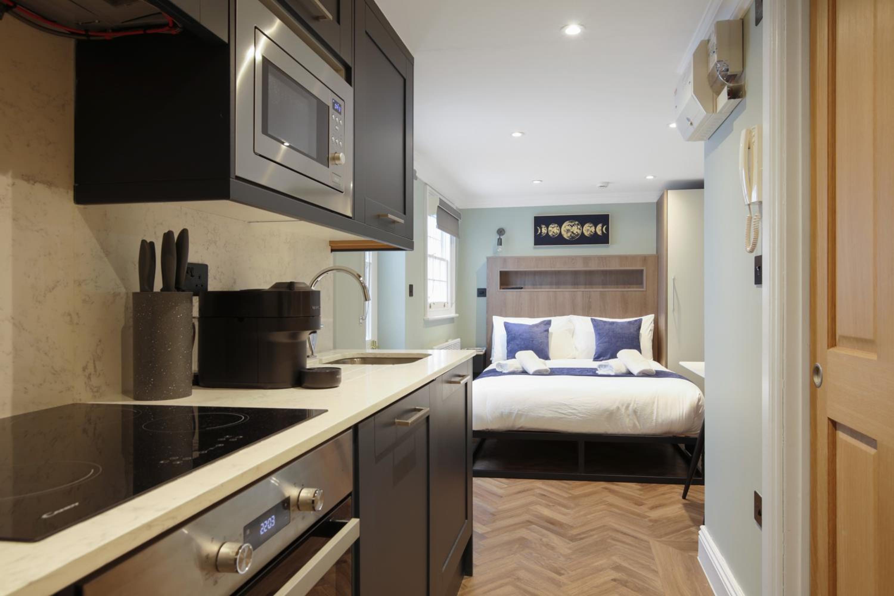 Imperial York Street Apartments