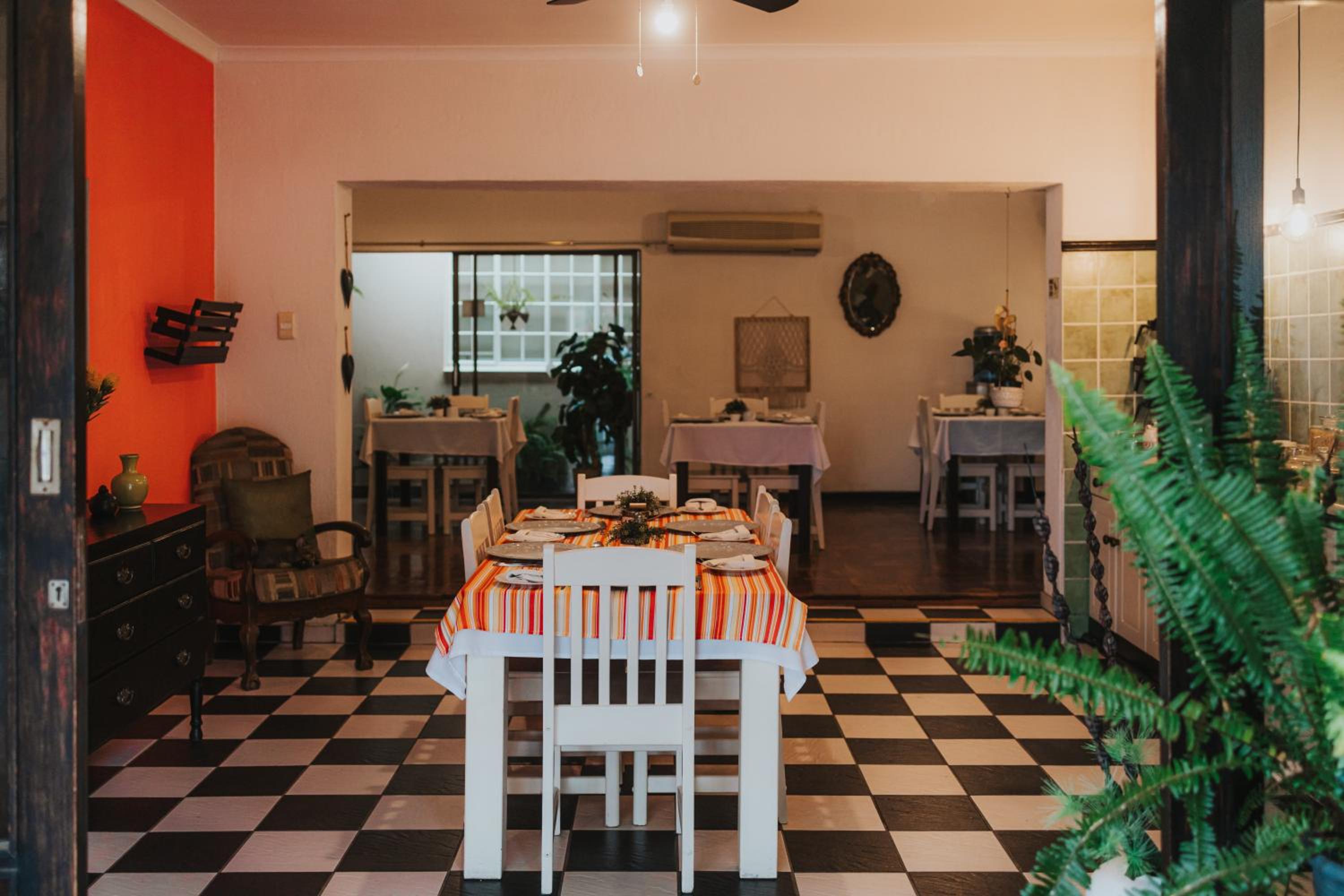 Hadens Guesthouse