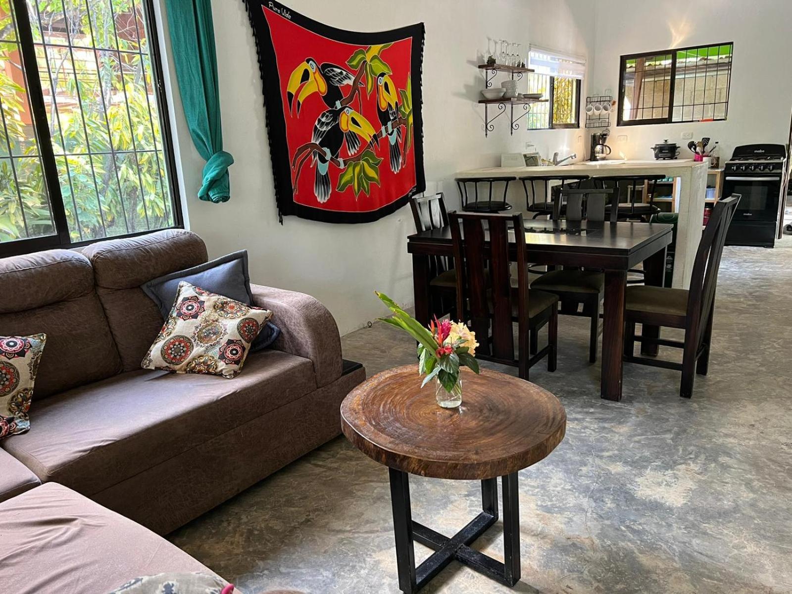 Casa Savoirone Cabuya