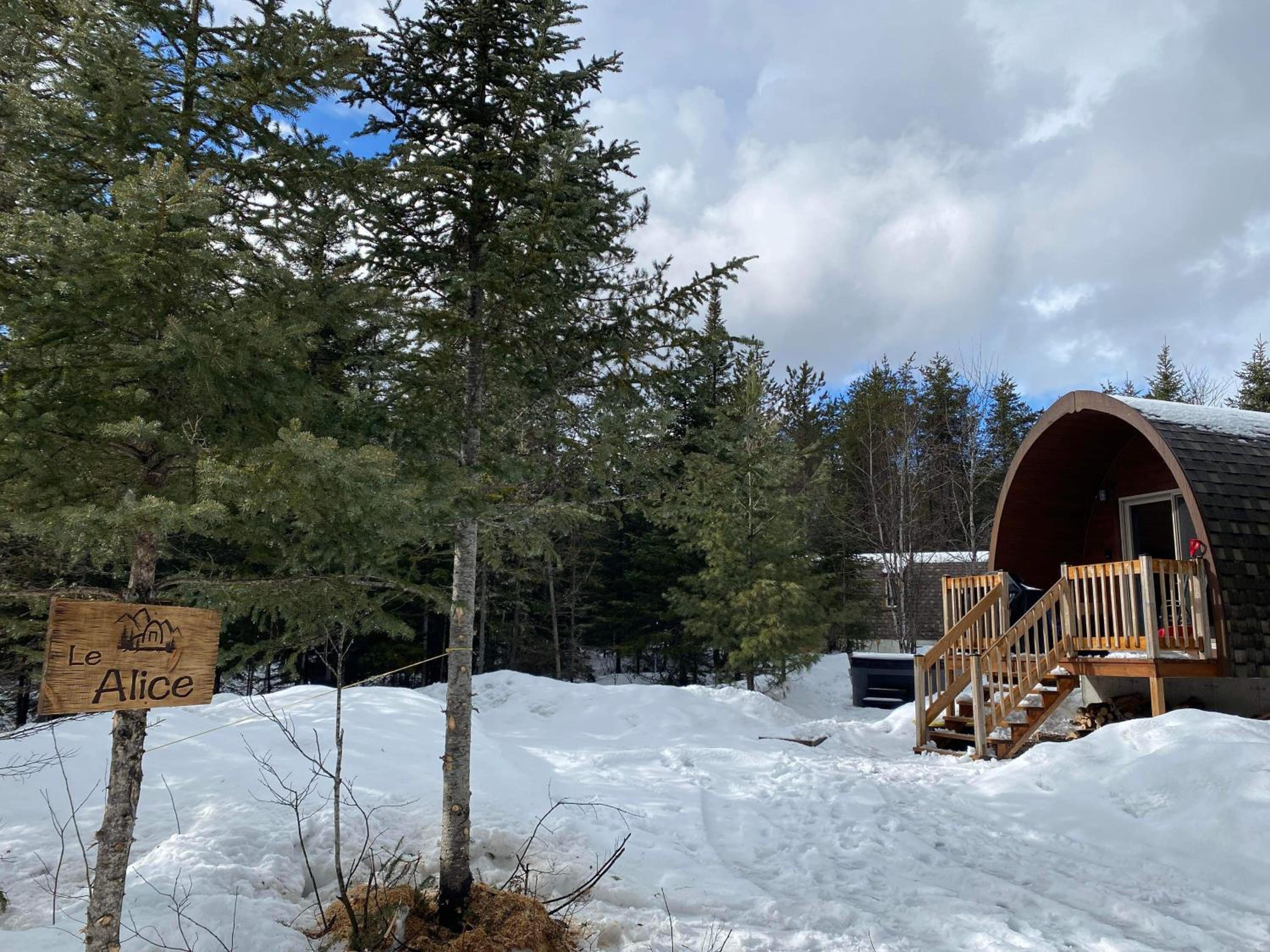 Chalet Alice à louer avec Spa Mauricie