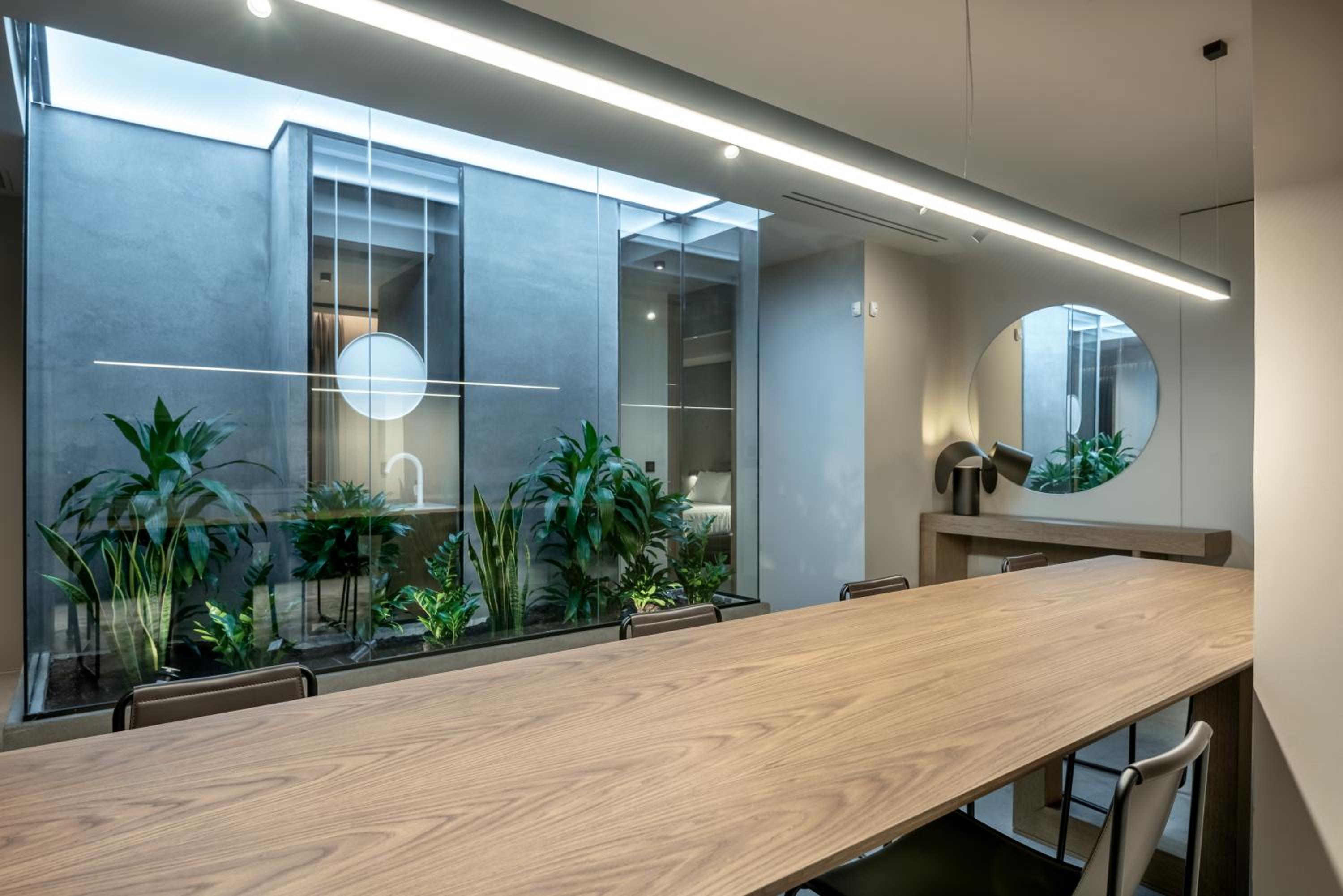 meeting & event spaces