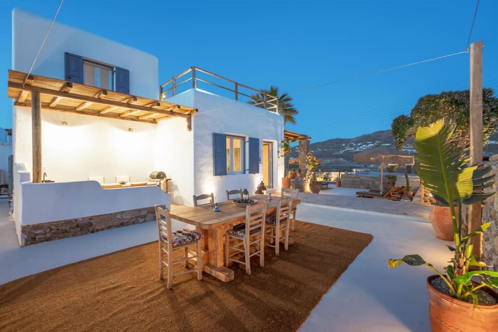 Palm Luxury Maisonette with Private Outdoor Jaccuzi photo 2