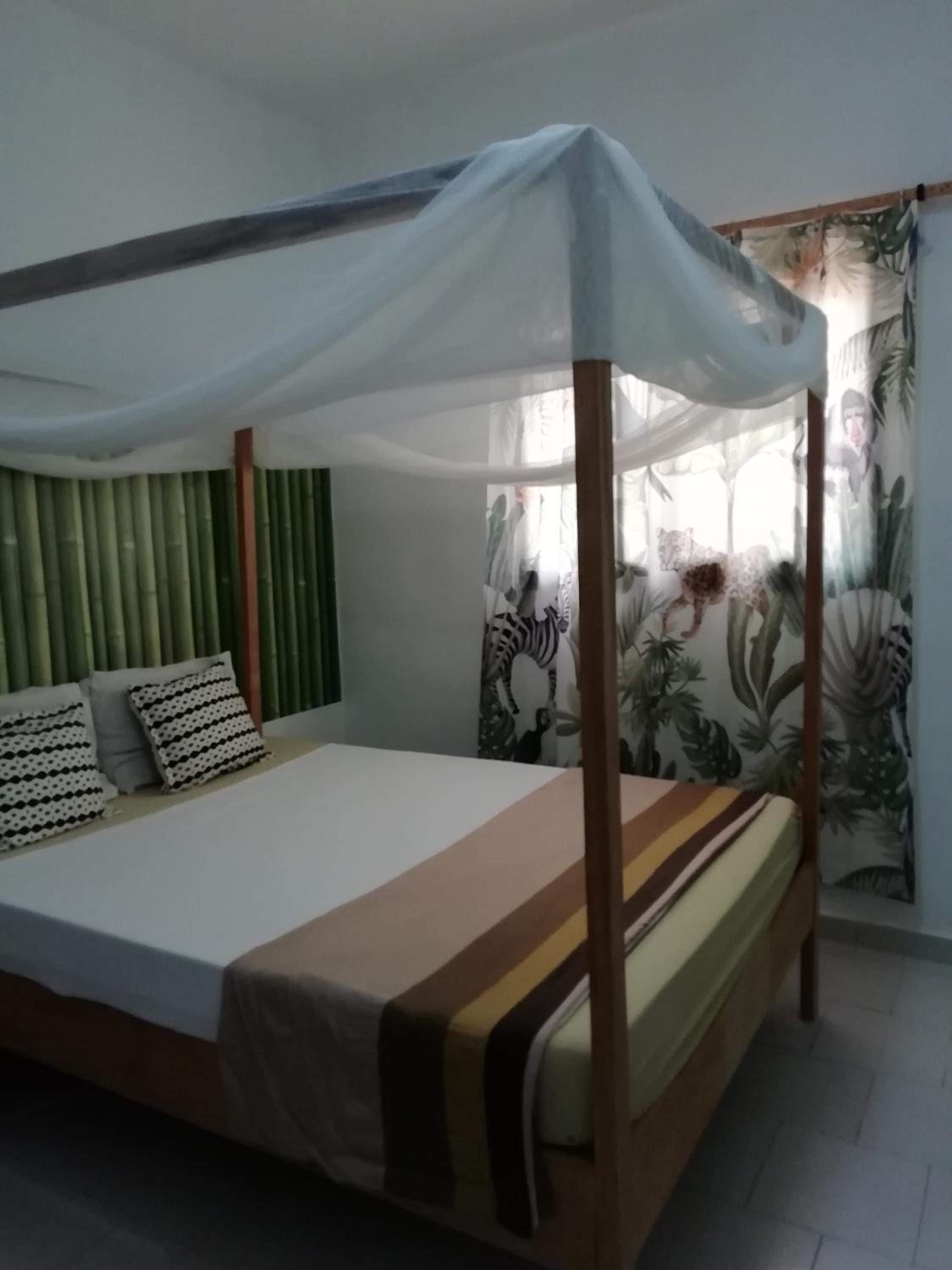 Maison Manour, chambre 'Jungle' view 4