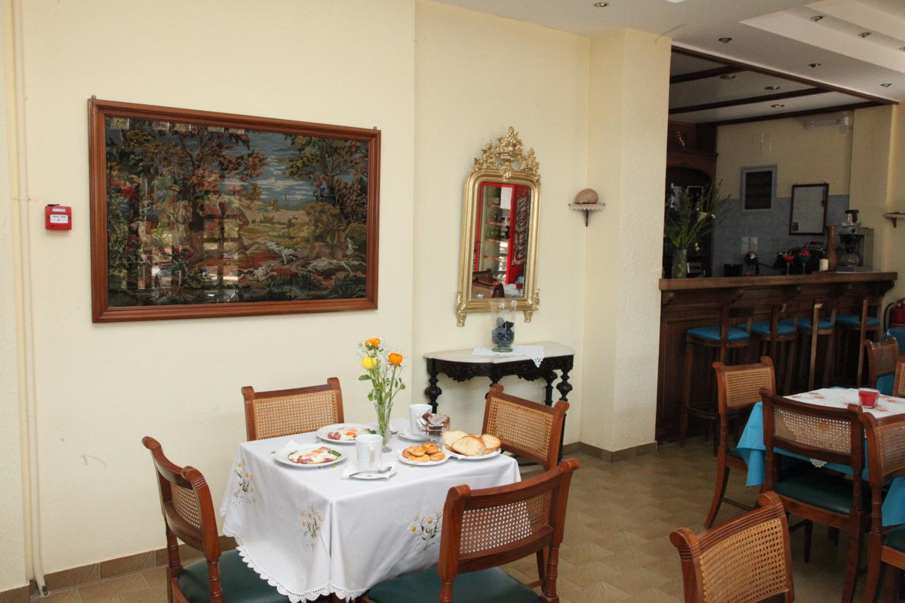restaurant