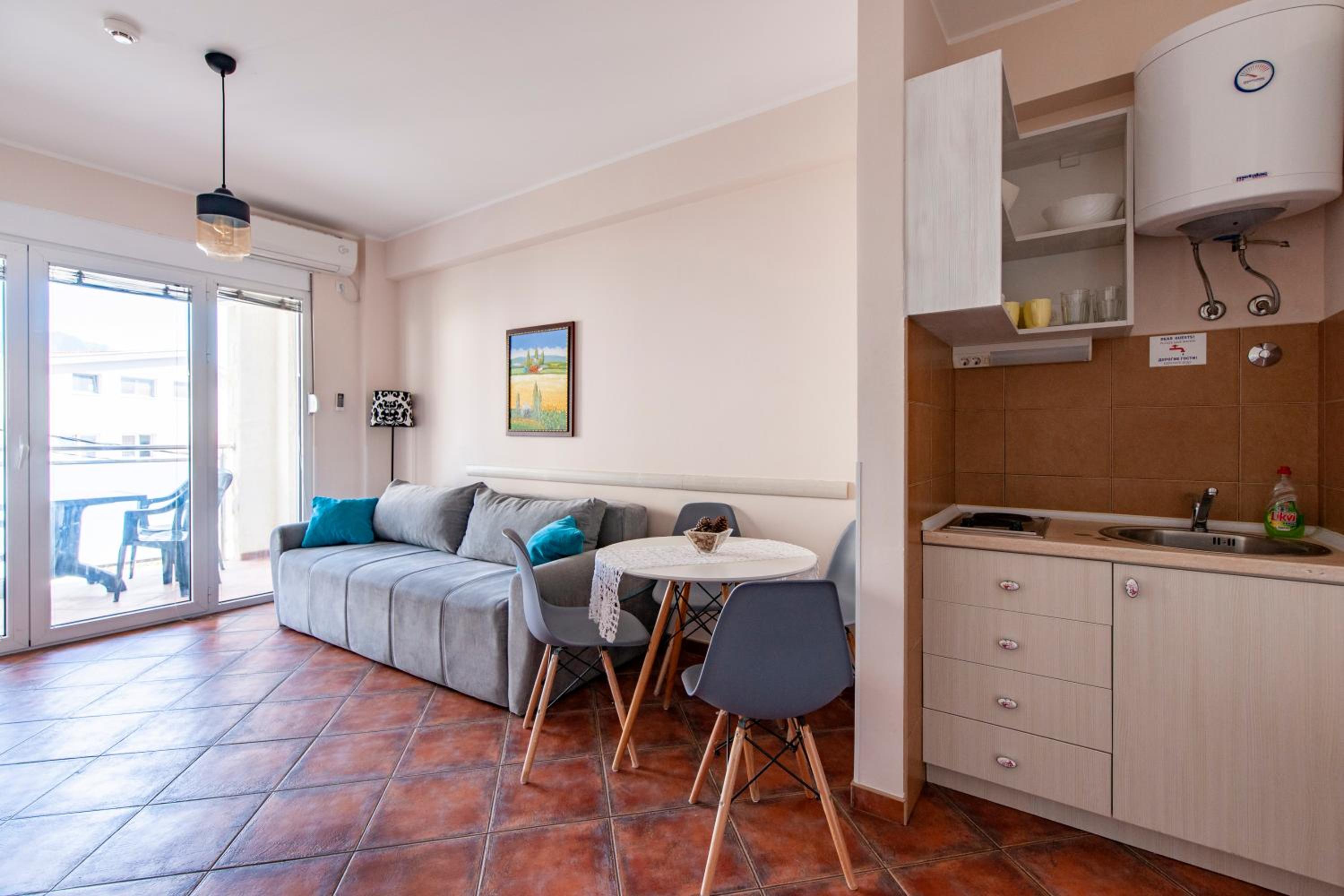 Mila & Aleksandr Apartments