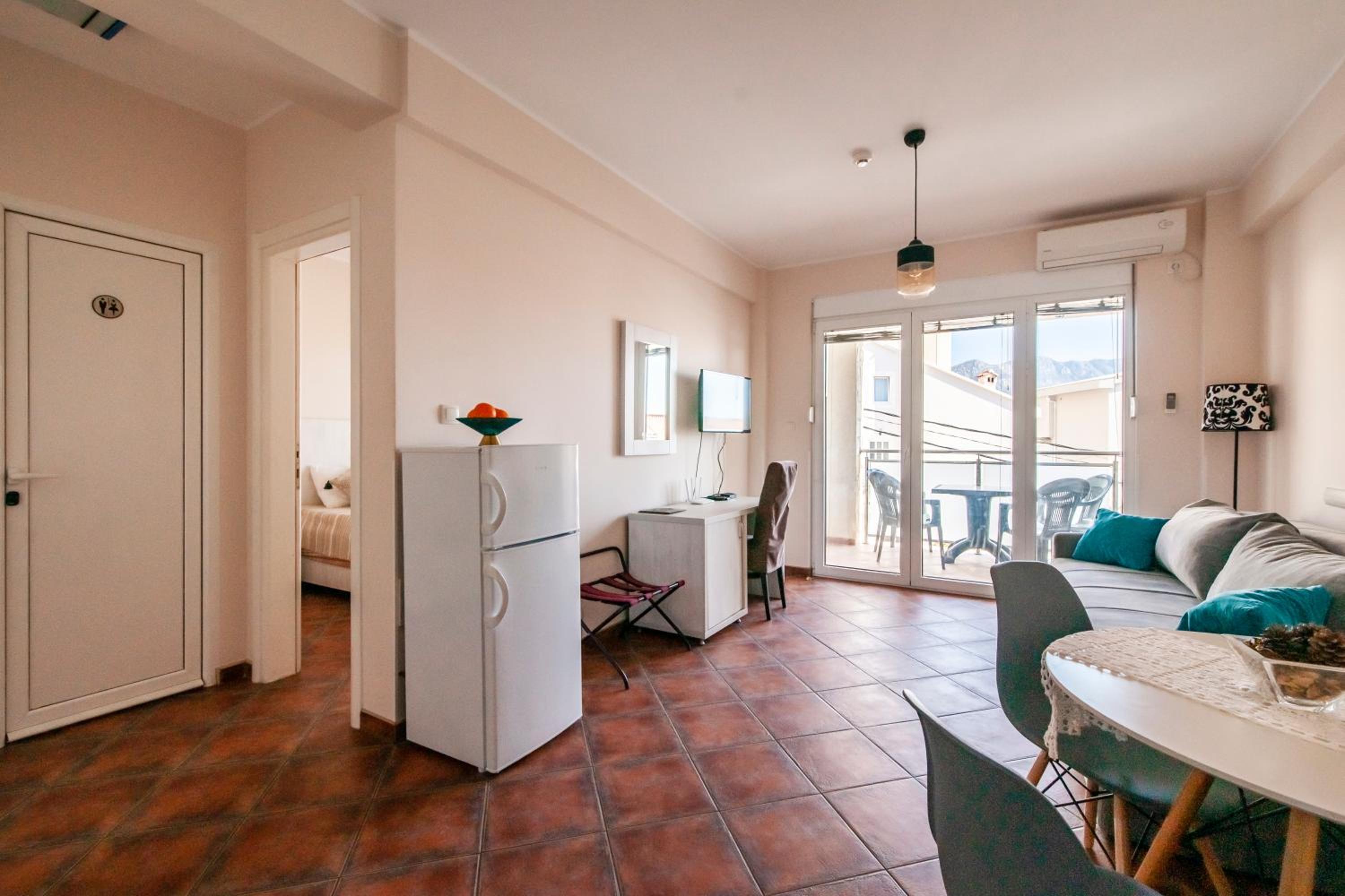 Mila & Aleksandr Apartments