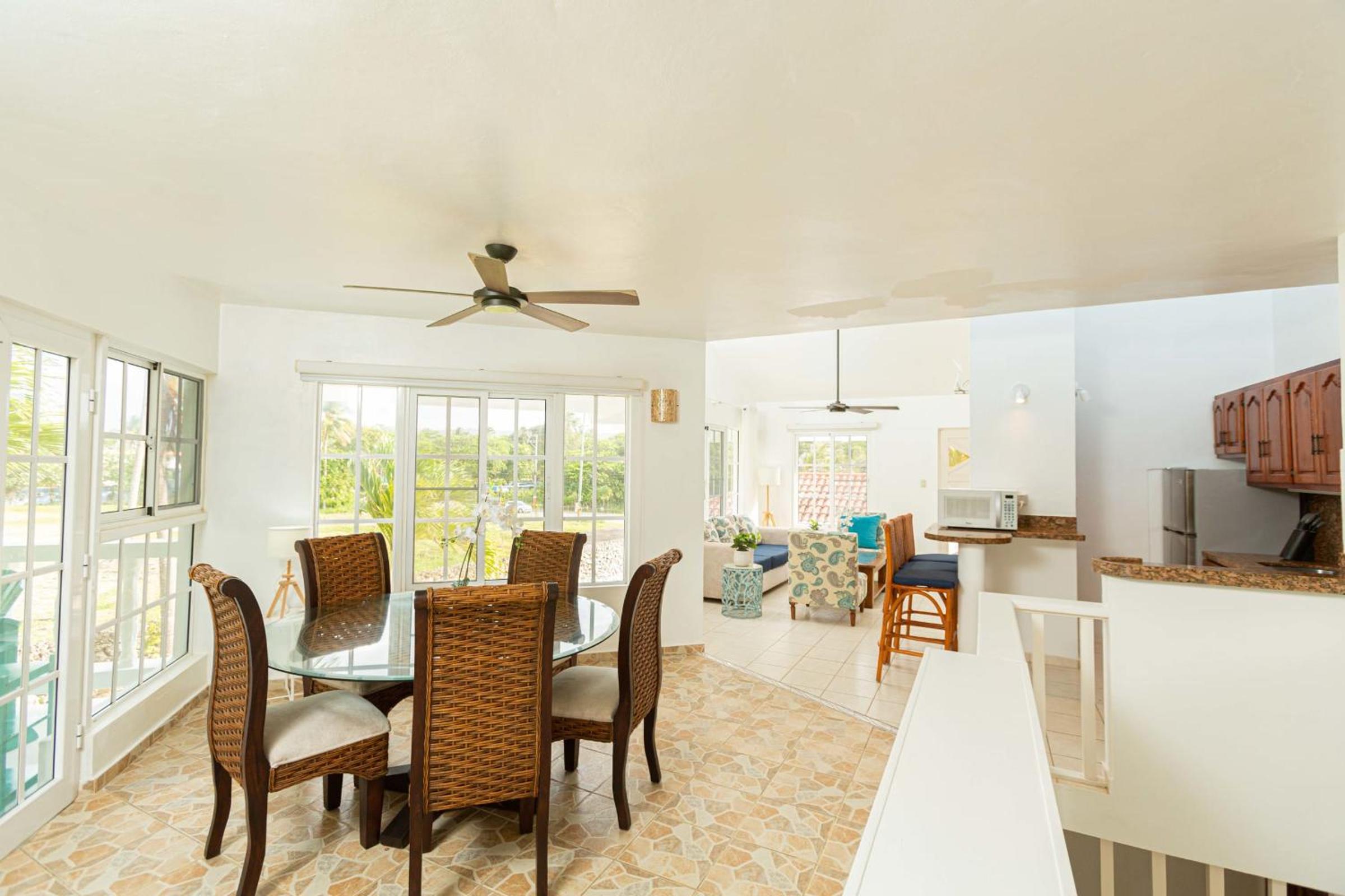Villa Dance - Home with Steps to the Beach view 4