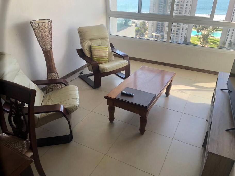 Espectacular depto 3d2b frente casino playa y mar