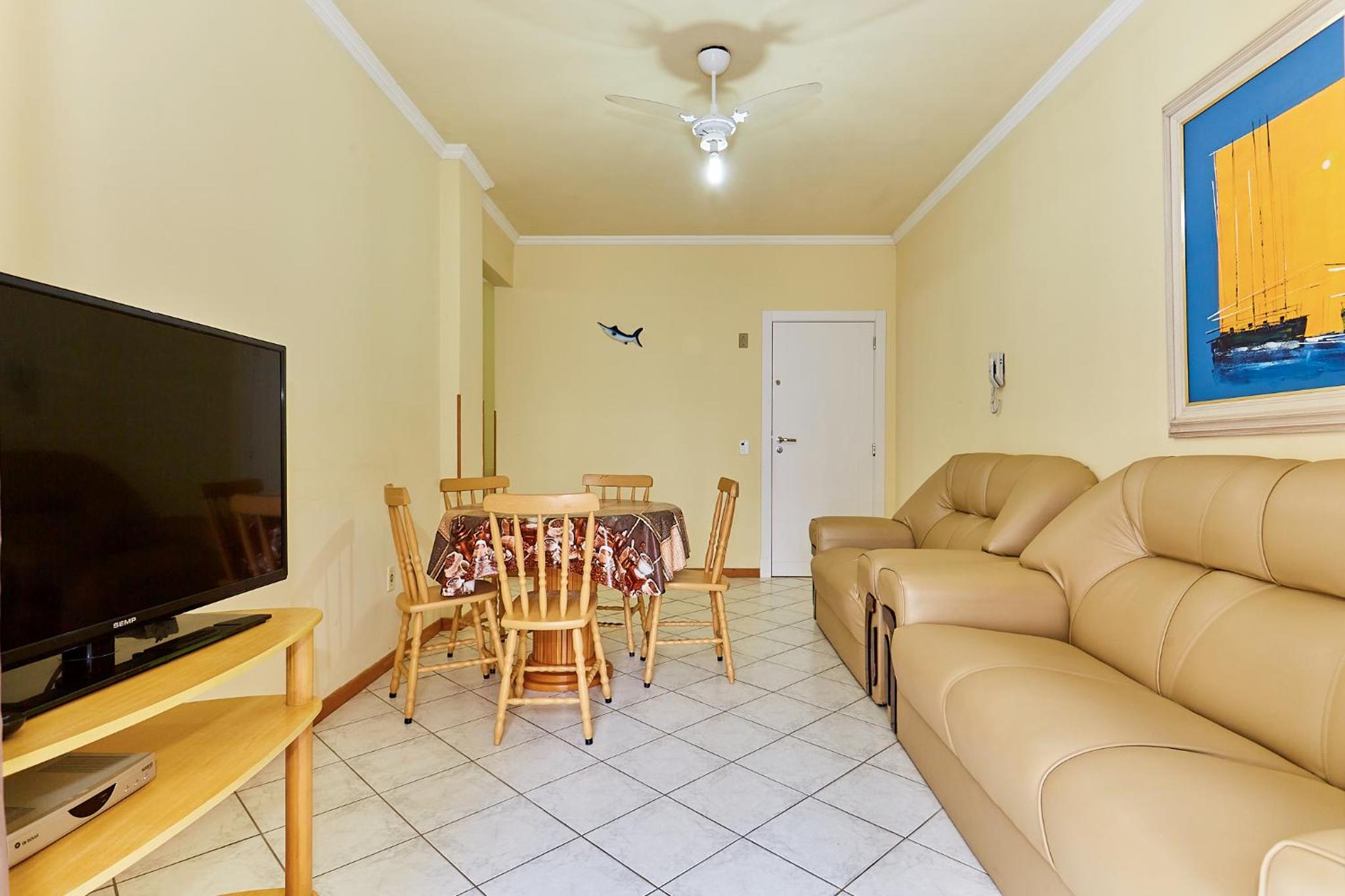 945 - Apartamento Ed Estrela do Mar II - Centro Bombinhas - Garagem para 1 Carro