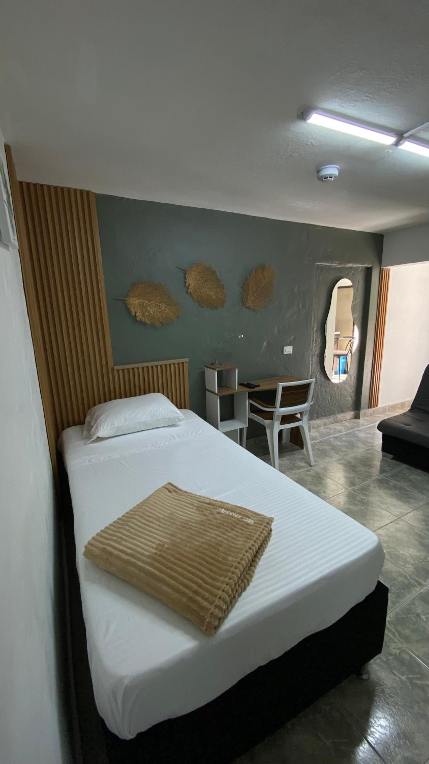 REST APARTMENT IN THE POBLADO