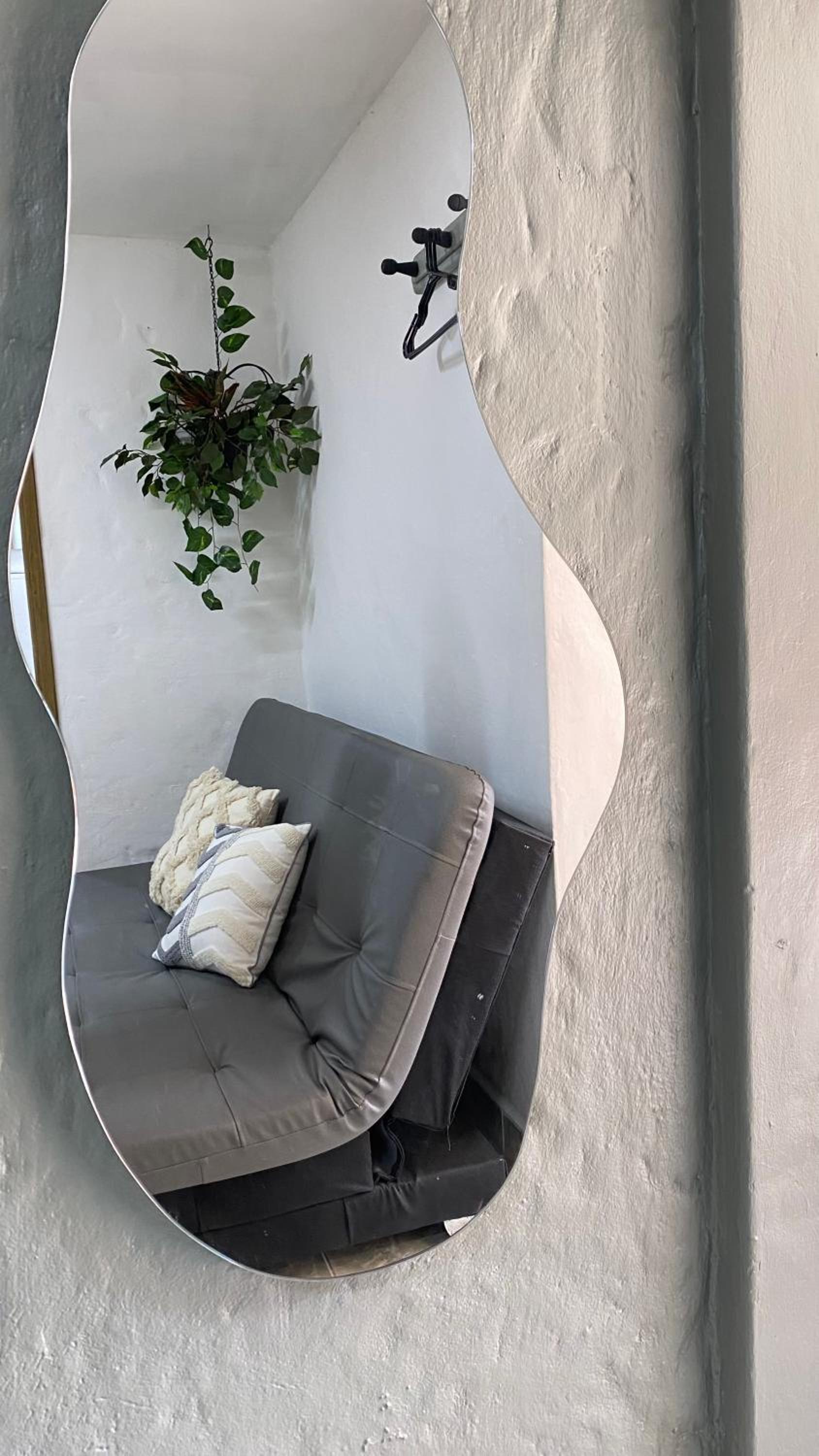 REST APARTMENT IN THE POBLADO