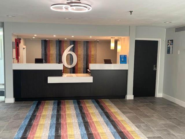 Studio 6 Suites Norcross, GA - Image 2
