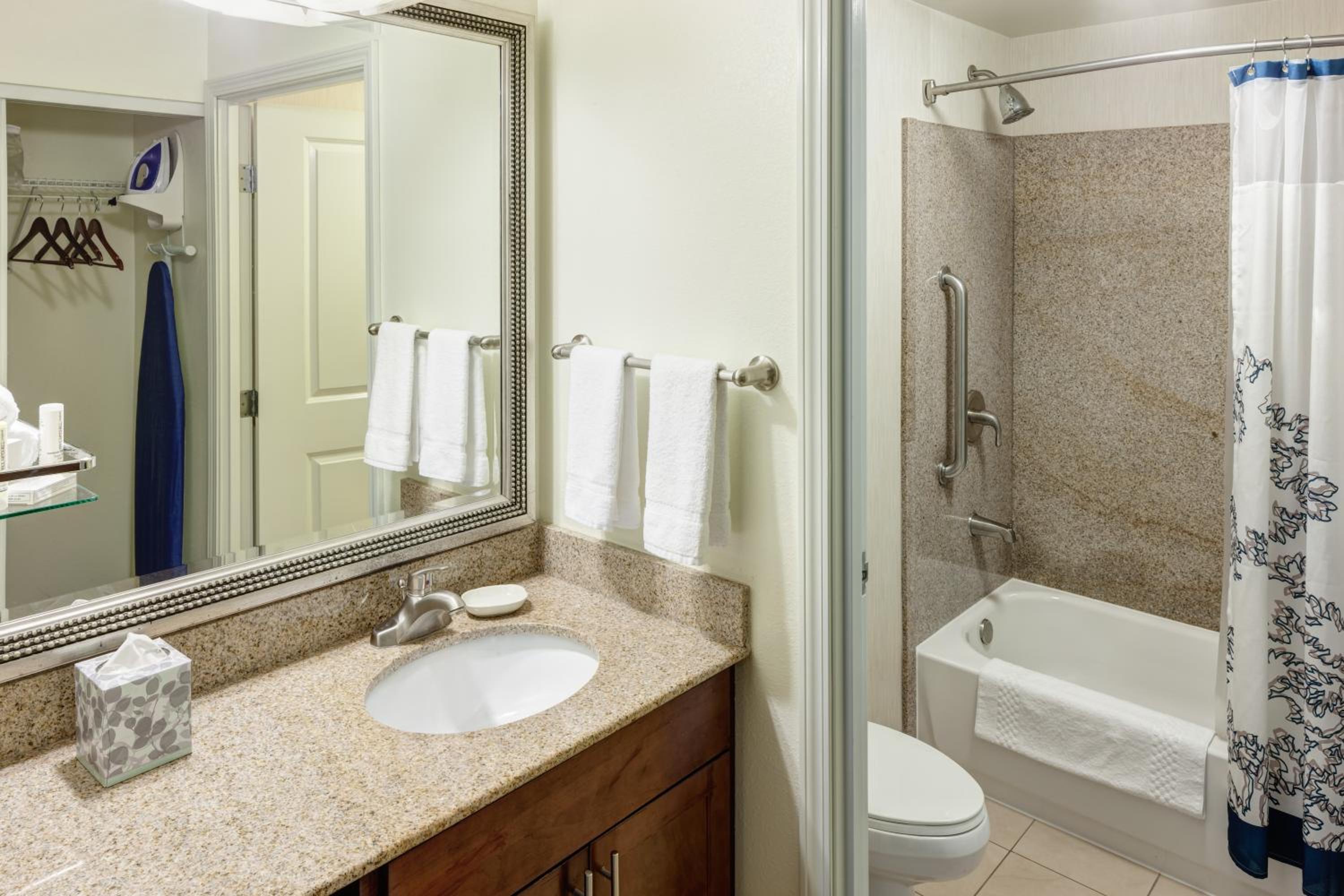 Residence Inn by Marriott Chicago Lake Forest/Mettawa - Property Image 8