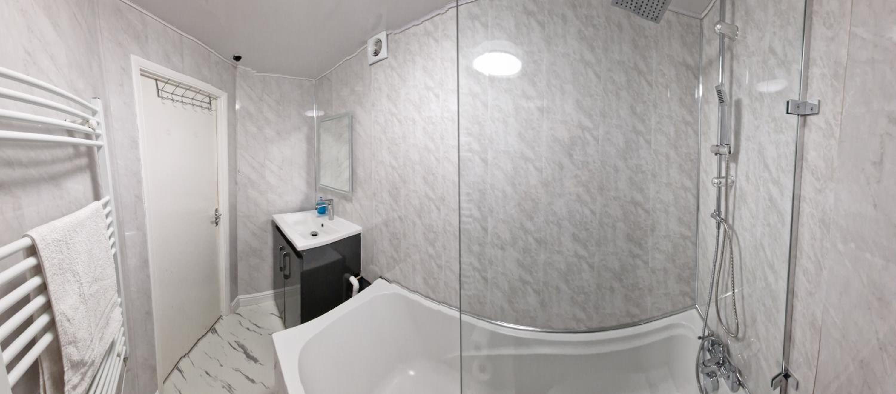 Cosy 2 BDR Flat with Free Parking close to Tower Bridge