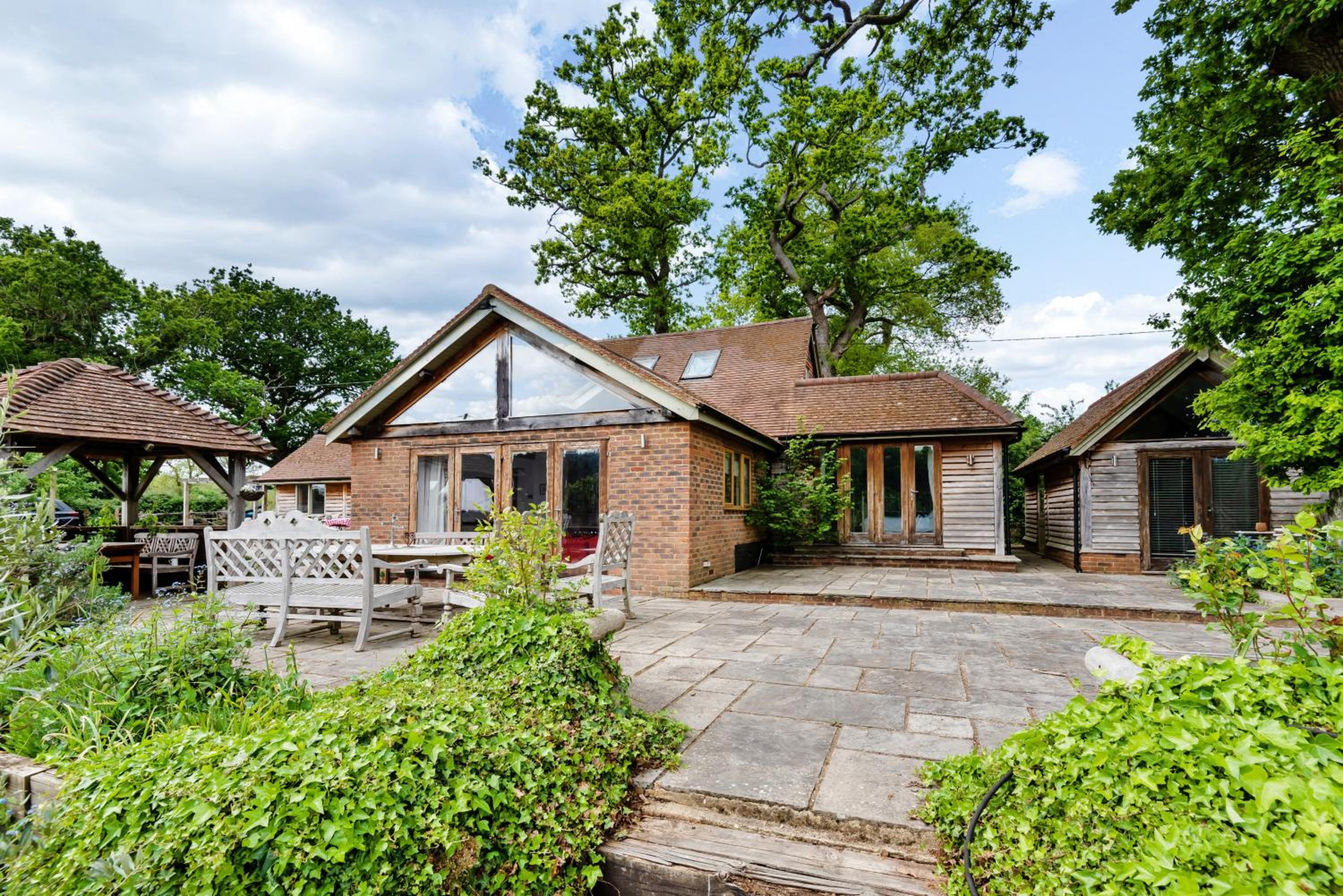 Prestwick Oak - 3 Kingsize Ensuites - Openplan Contemporary Rural Garden view 3