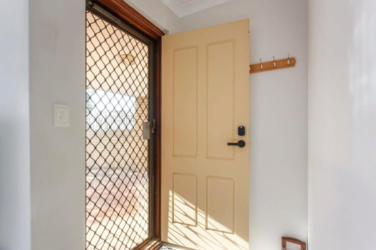 Private Room in St James