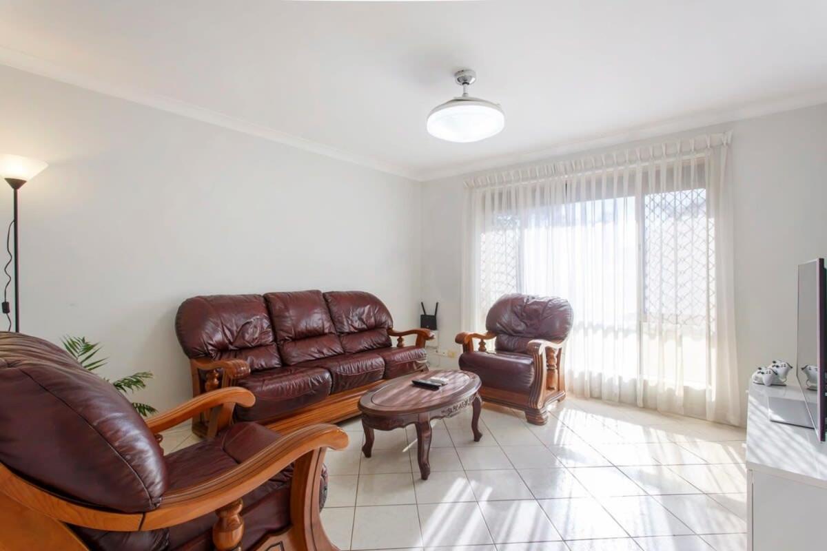Private Room in St James