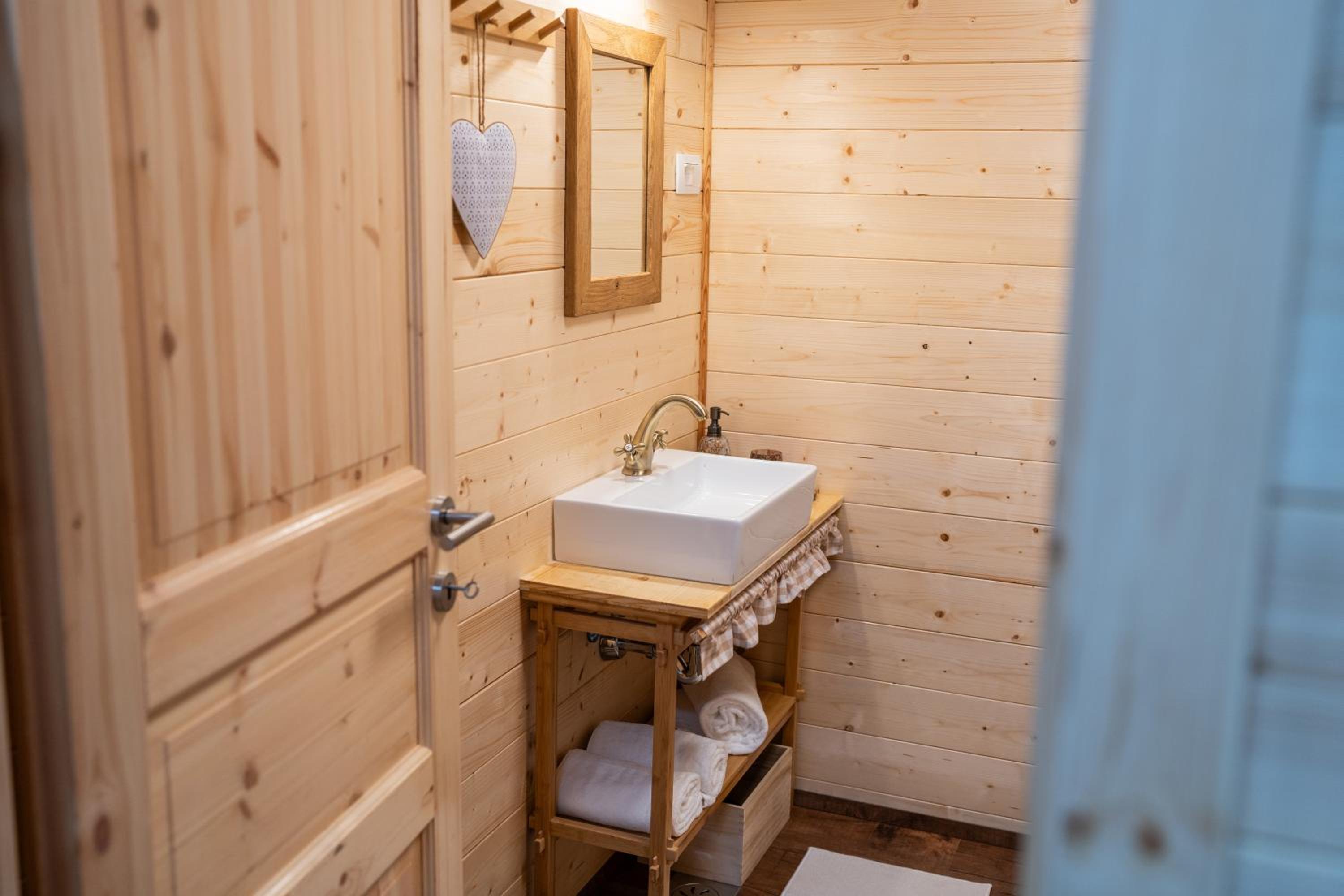 Apartmaji Babi