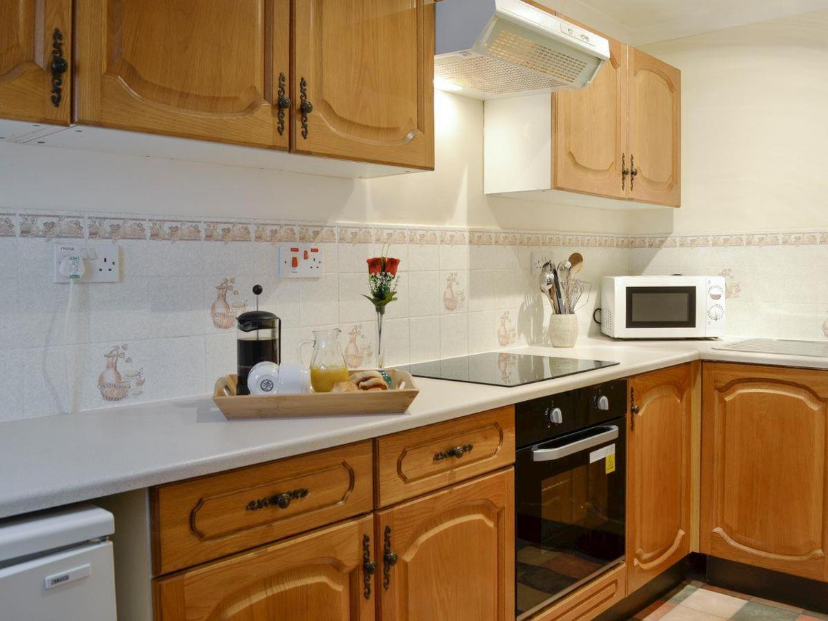 Primrose Cottage, Triscombe Farm Cottages view 3