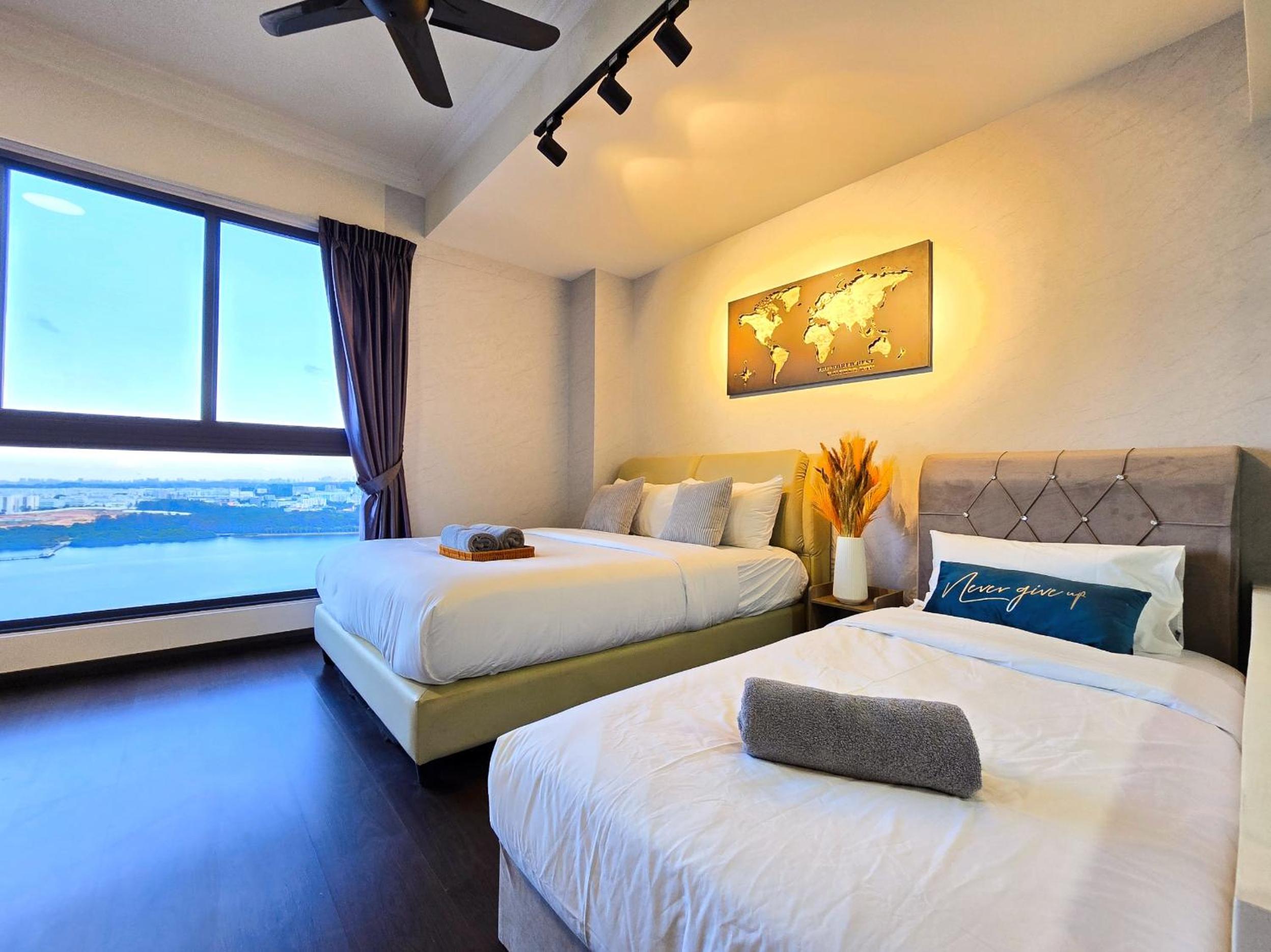 Loft Suite Seaview near JB CIQ 7pax
