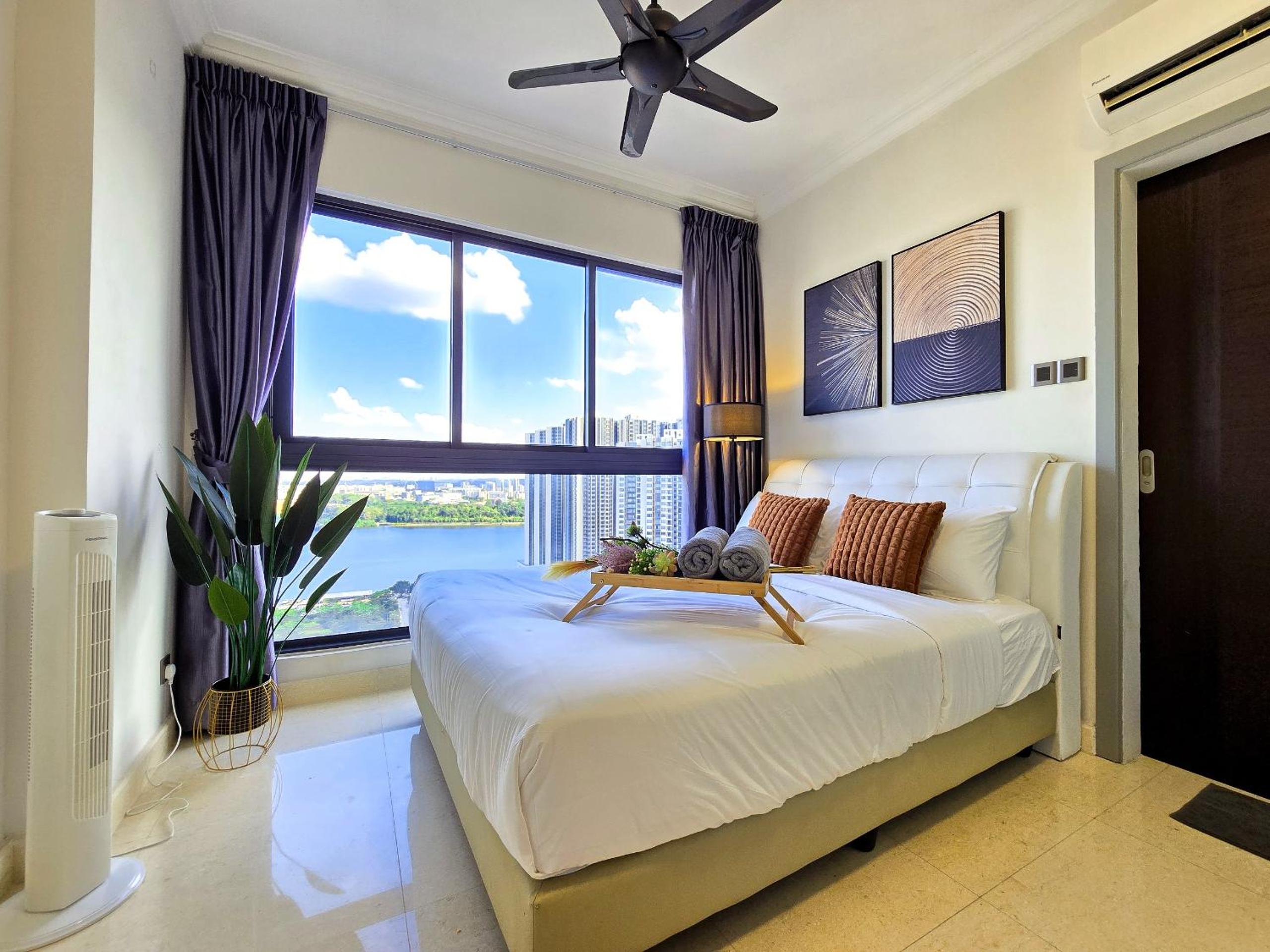 Loft Suite Seaview near JB CIQ 7pax