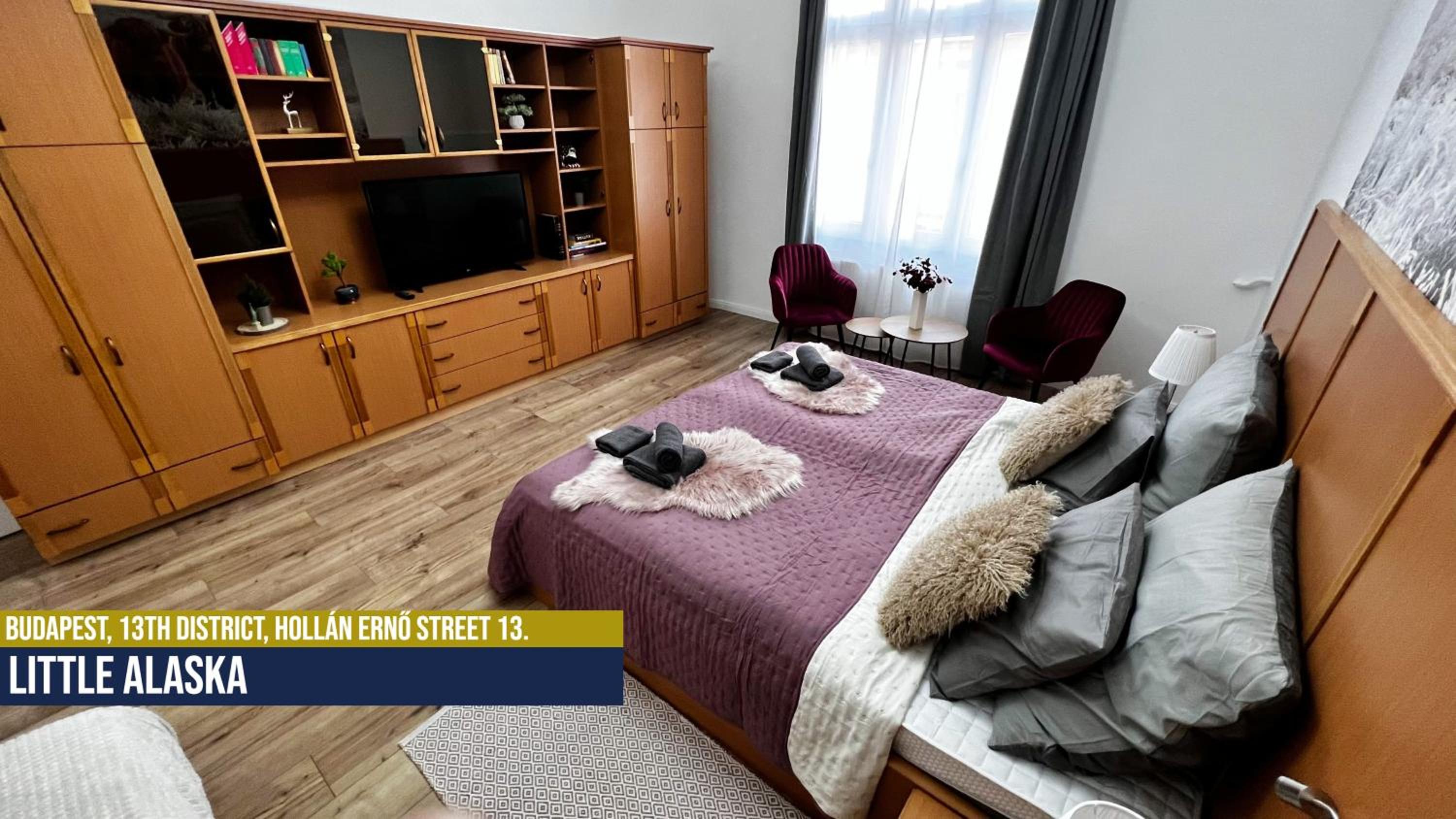 Little Americas Alaska Apartment view 4