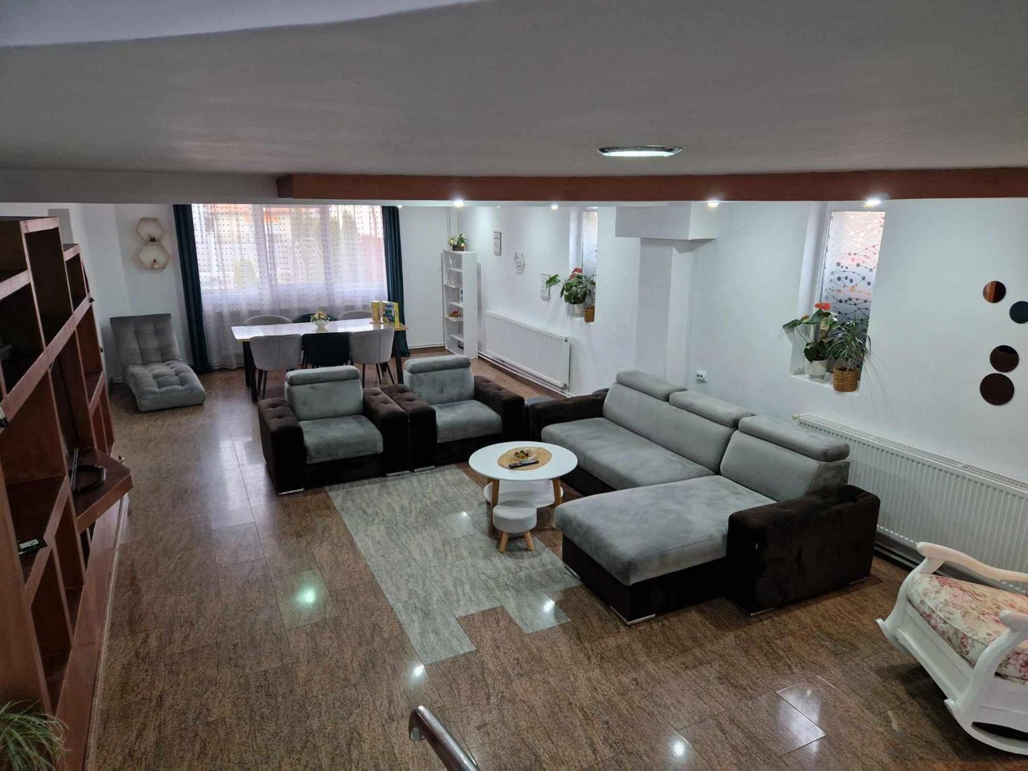 Gold Residence