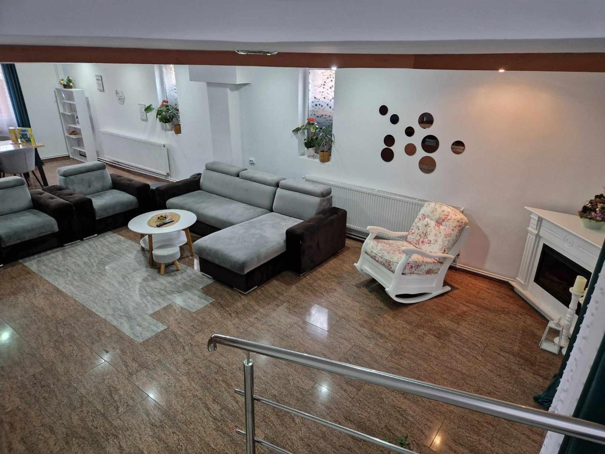 Gold Residence