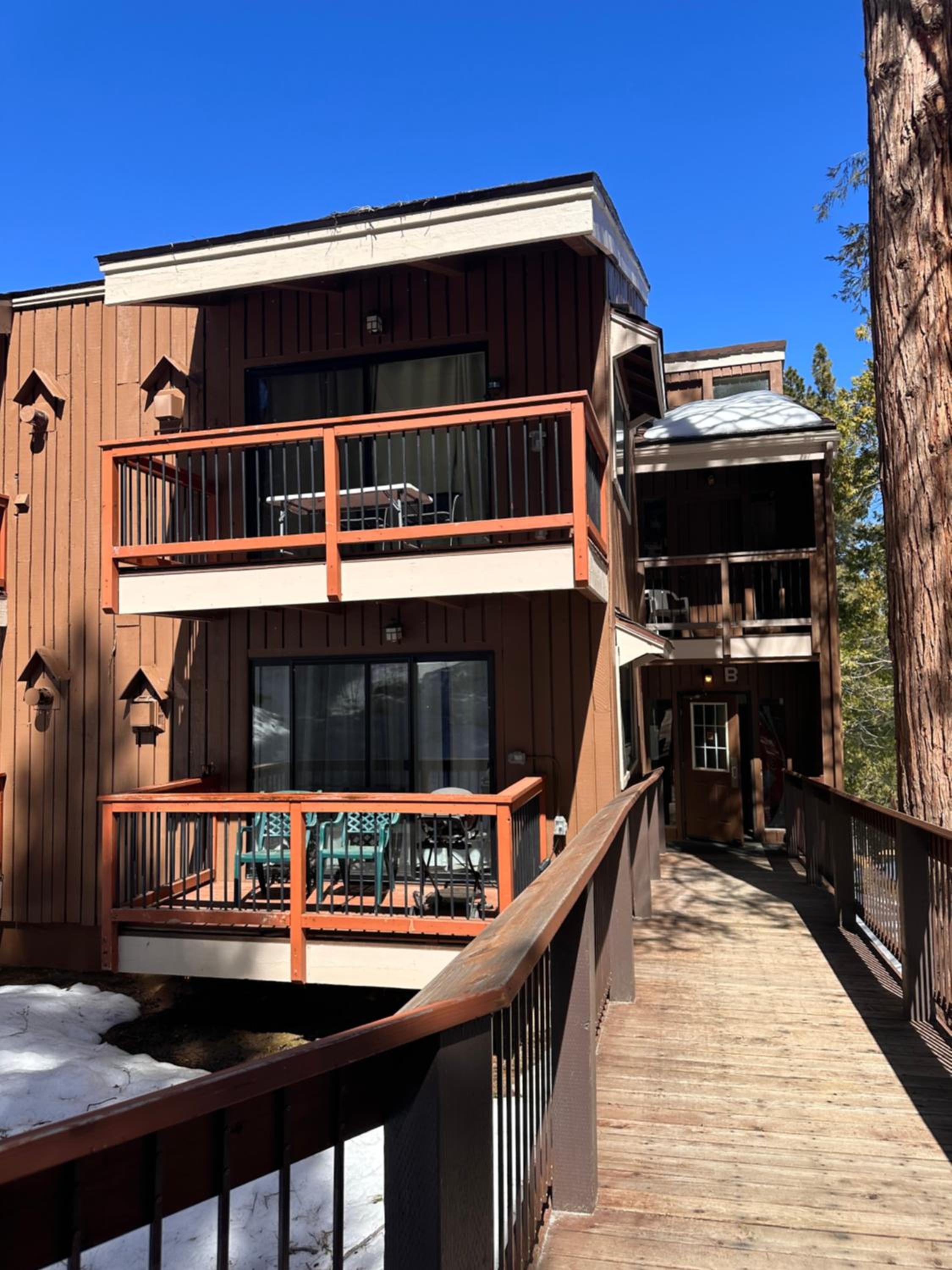 Yosemite Condominium Loft unit -B202 view 3