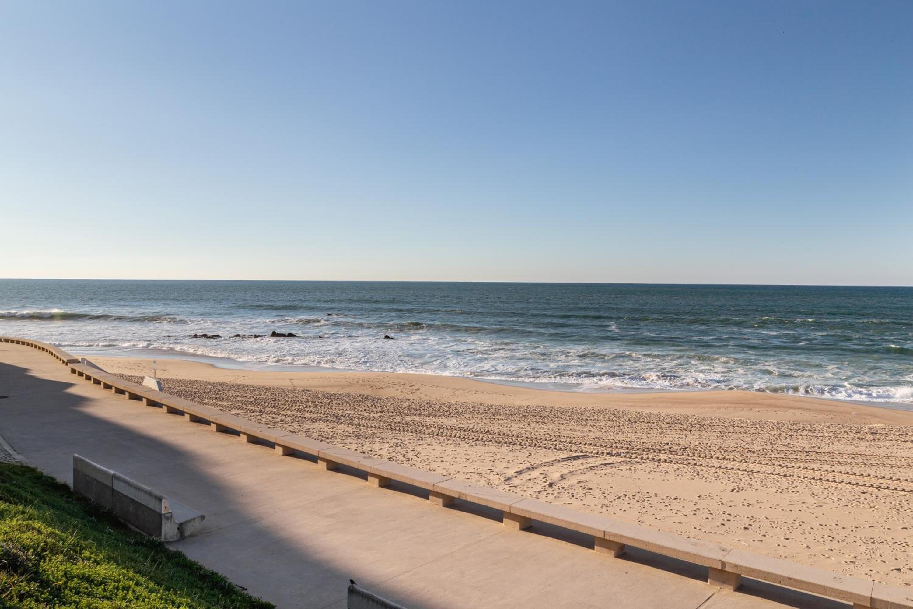 West Coast House - Santa Cruz view 2