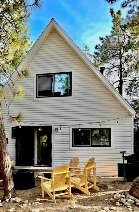 The Scandia “A-Frame Chalet” Fireplace & Hot tub view 5
