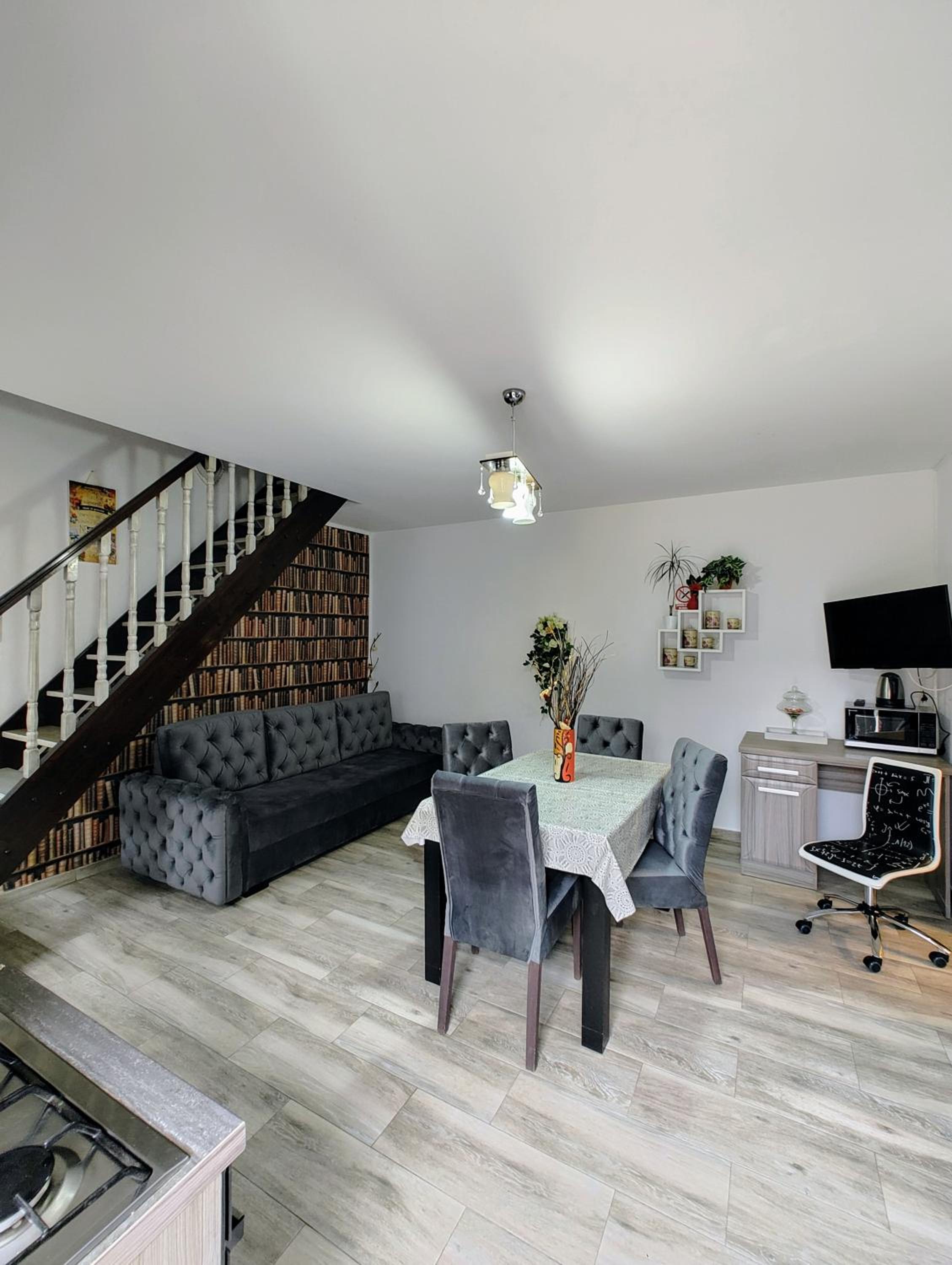 House Apartment Minerilor view 4