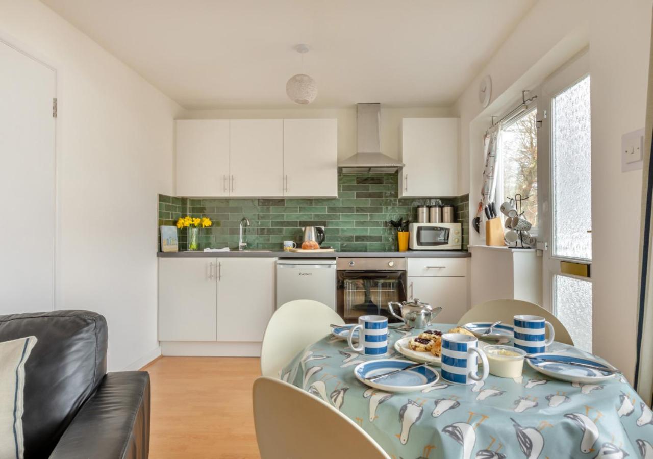 2 Bed in Brixham oc-f28884 view 2